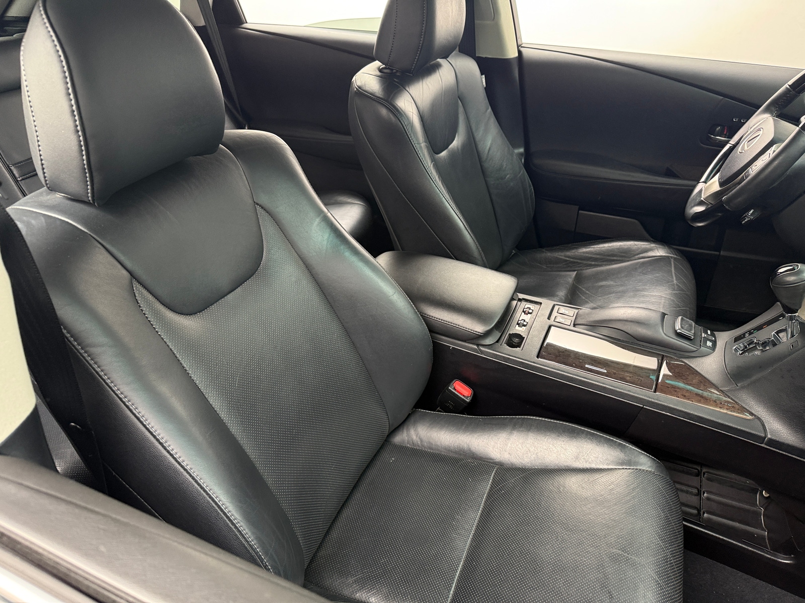 Thumbnail: 2015 Lexus RX - 2