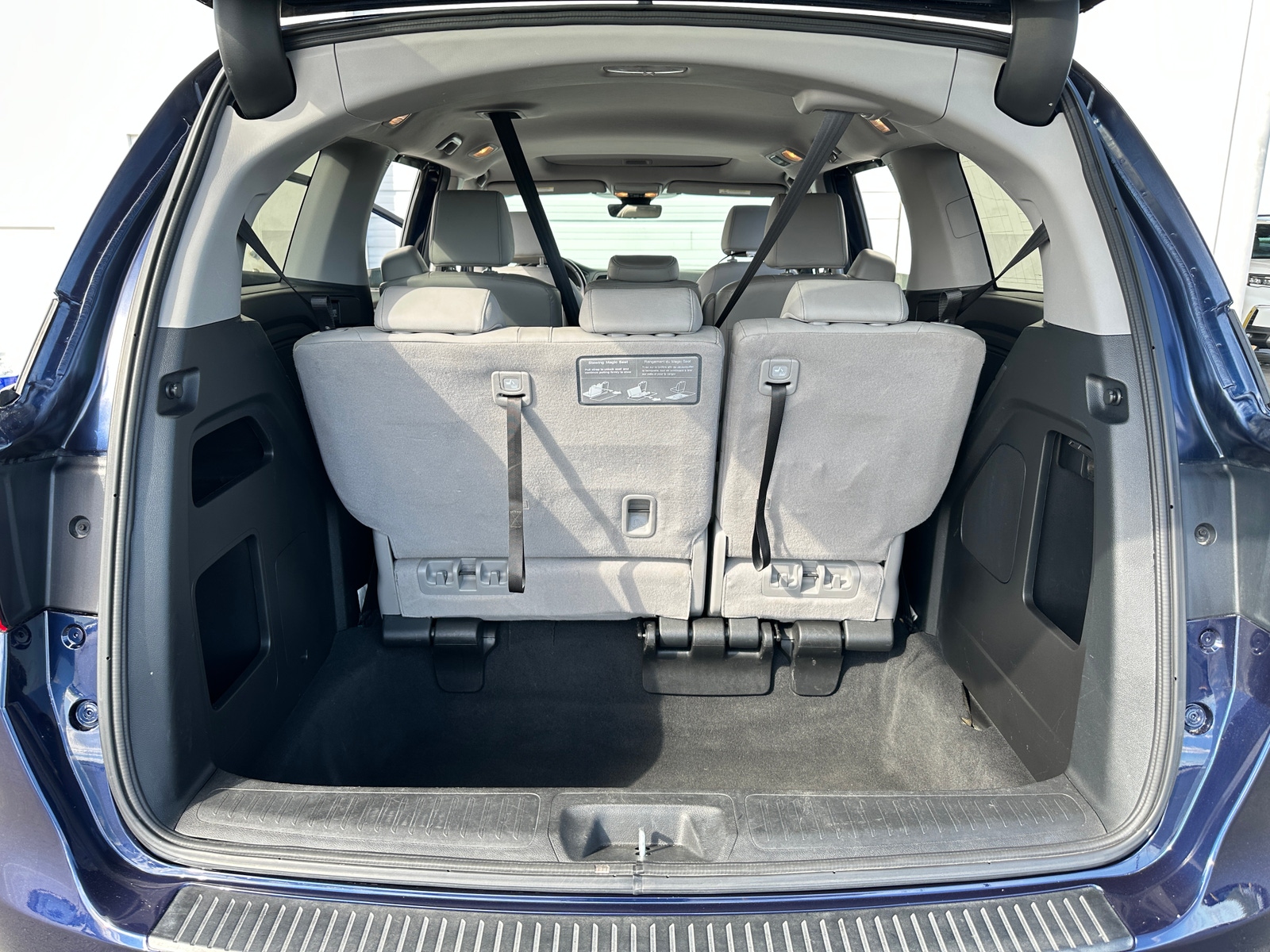 Thumbnail: 2022 Honda Odyssey - 6