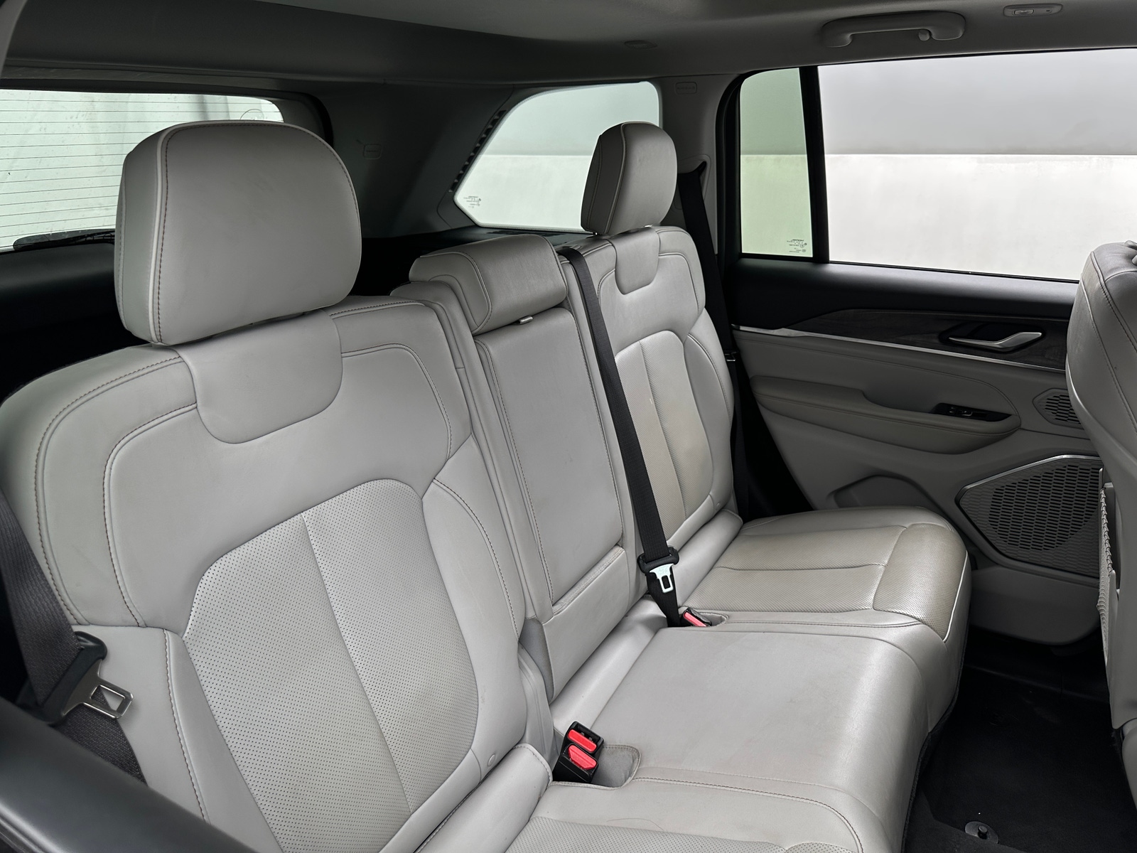 Thumbnail: 2023 Jeep Grand Cherokee - 5