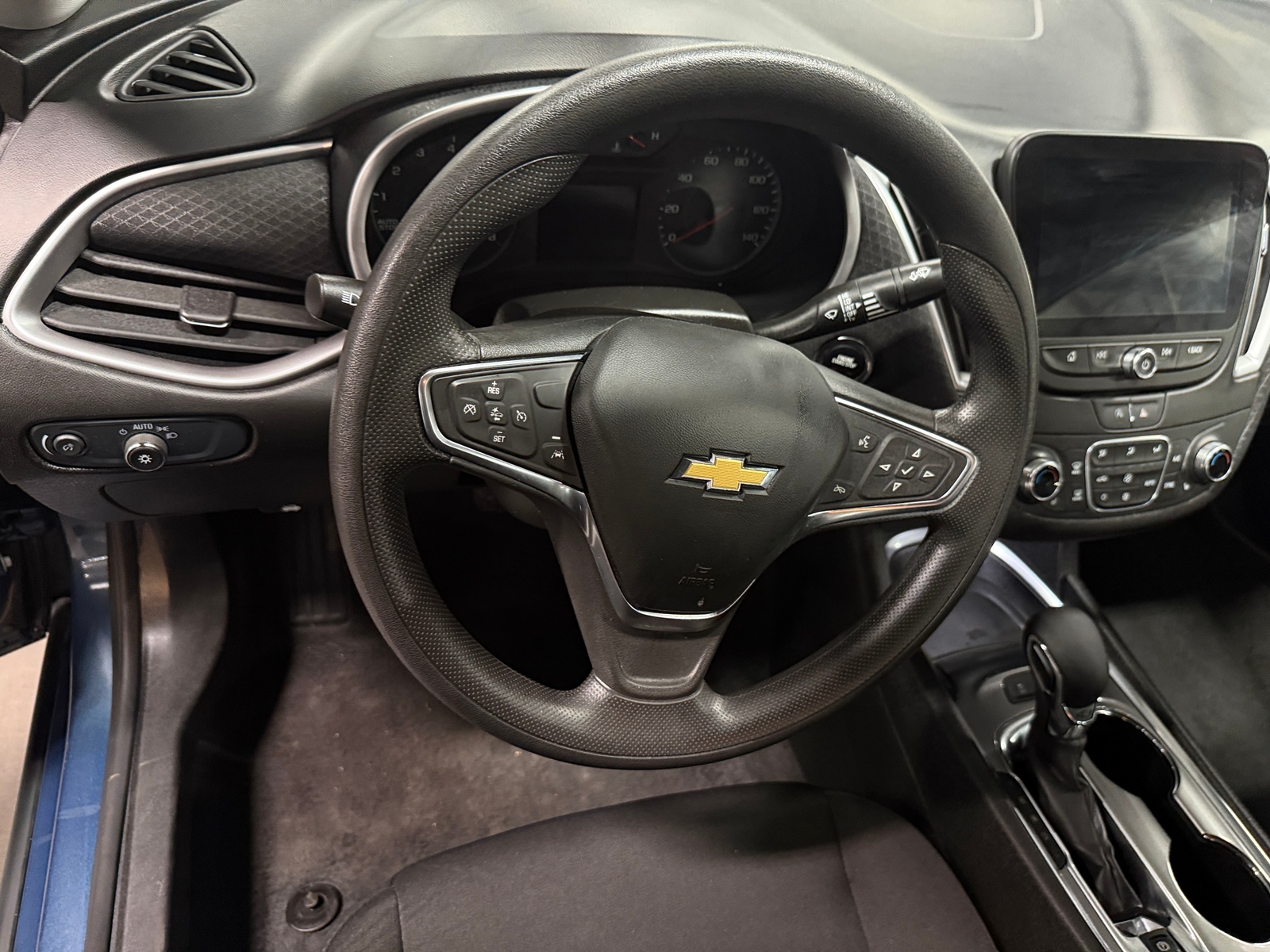 Thumbnail: 2024 Chevrolet Malibu - 5