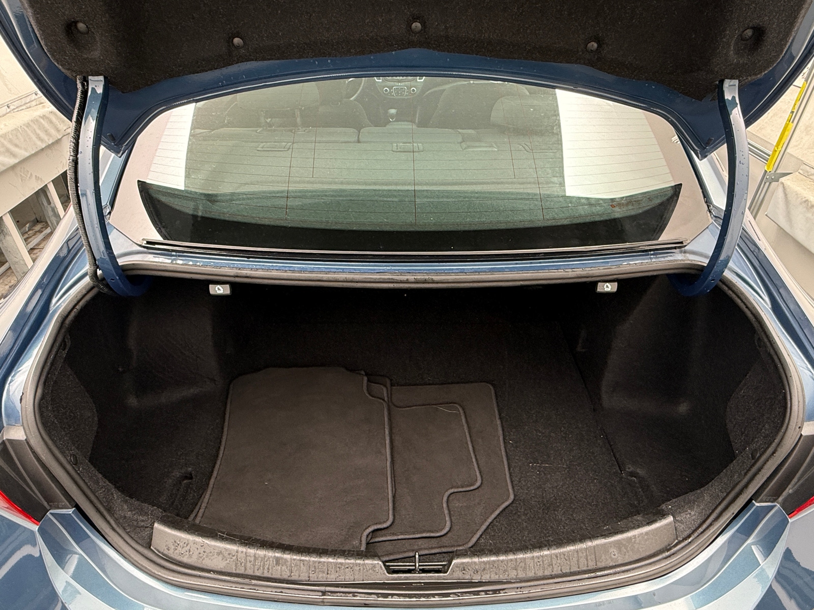 Thumbnail: 2024 Chevrolet Malibu - 7