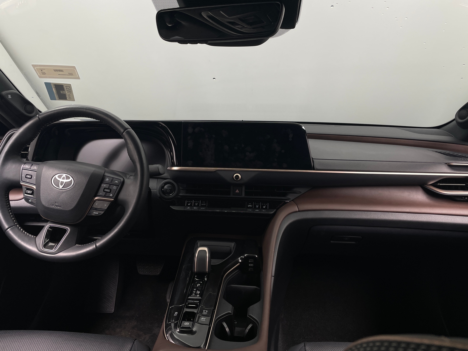 Thumbnail: 2024 Toyota Crown - 2