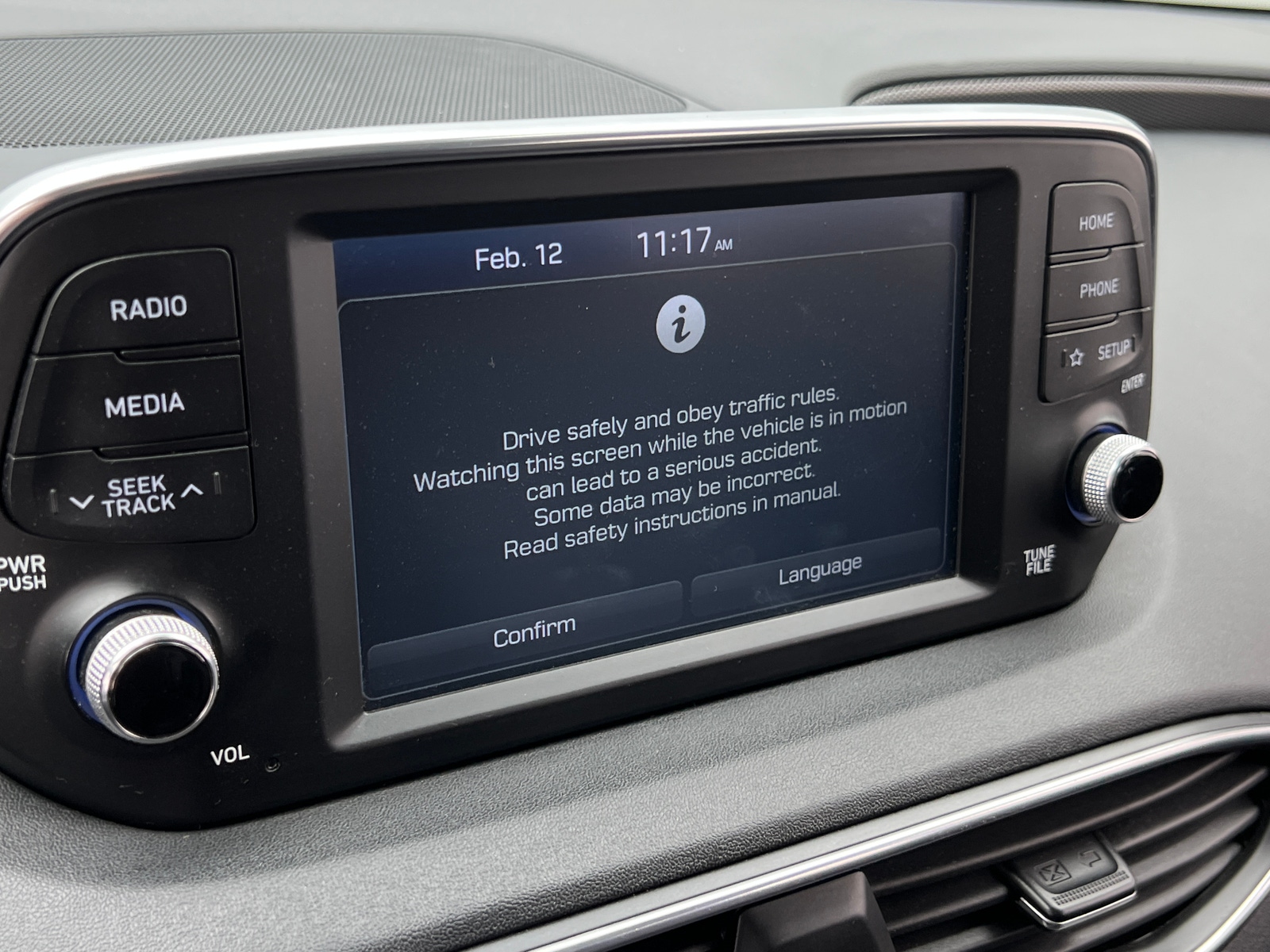 Thumbnail: 2019 Hyundai Santa Fe - 3