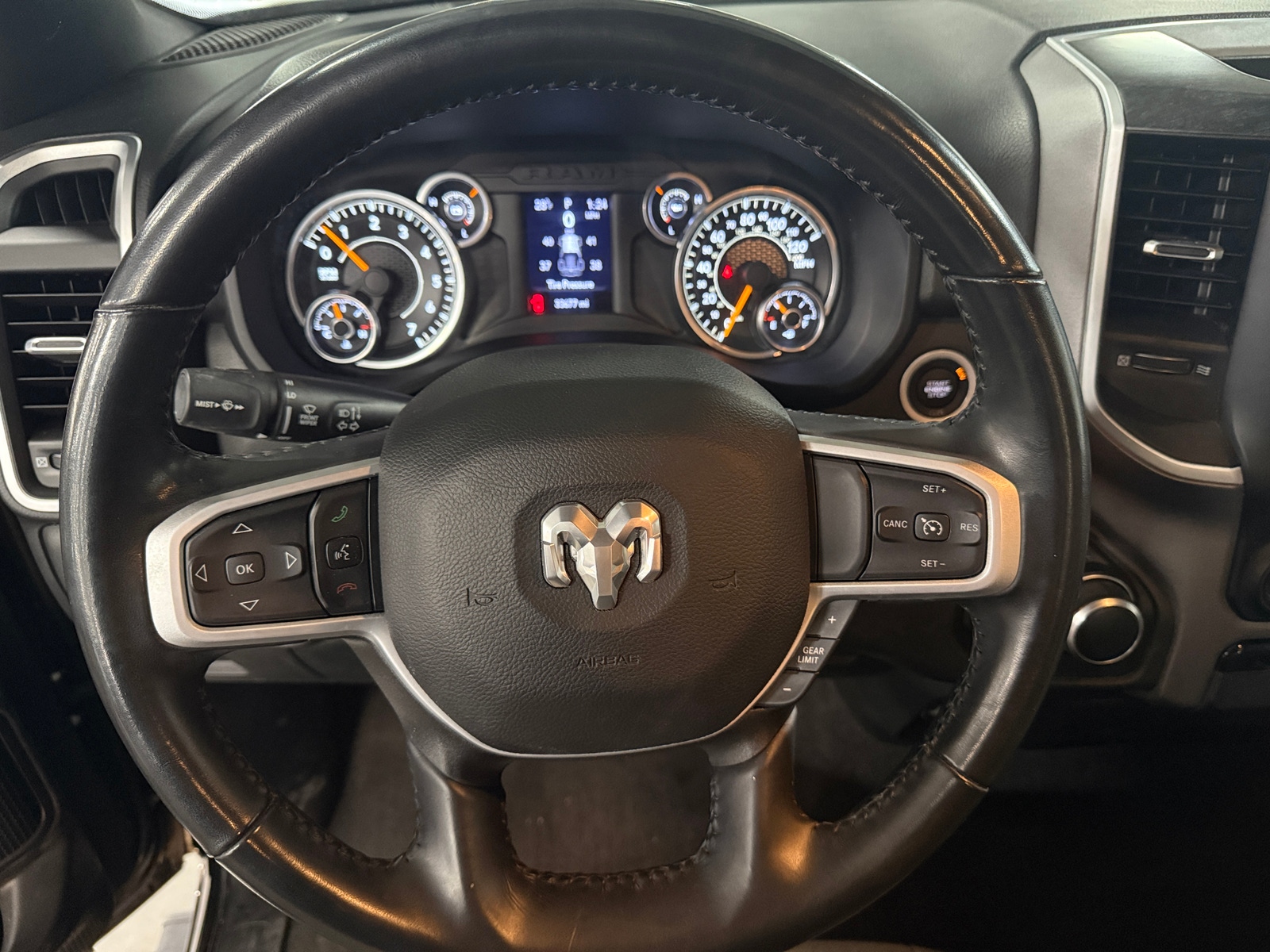 Thumbnail: 2022 RAM 1500 - 5