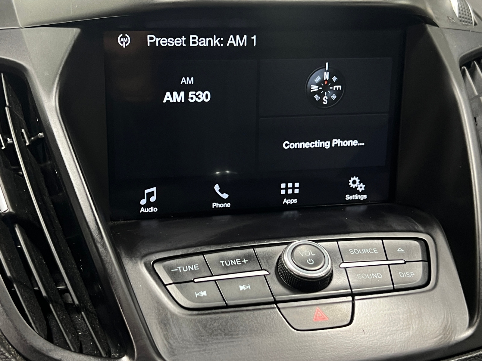 Thumbnail: 2018 Ford Escape - 3