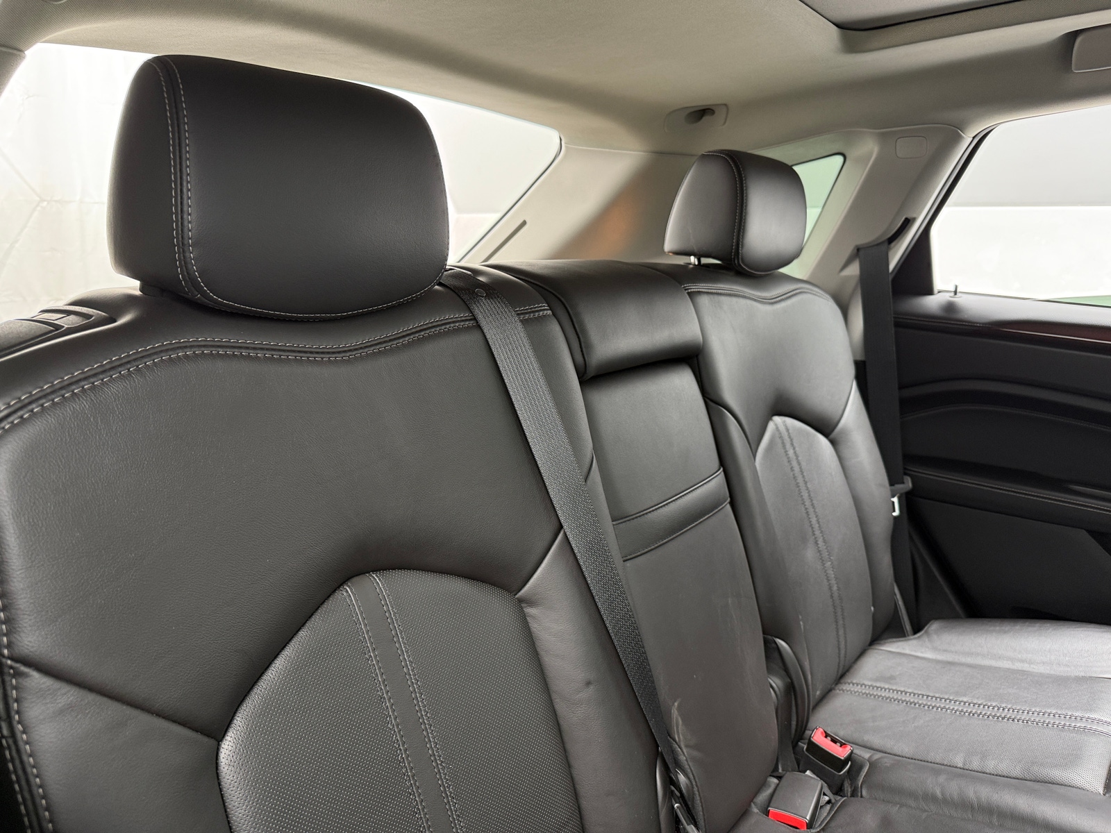 Thumbnail: 2012 Cadillac SRX - 5