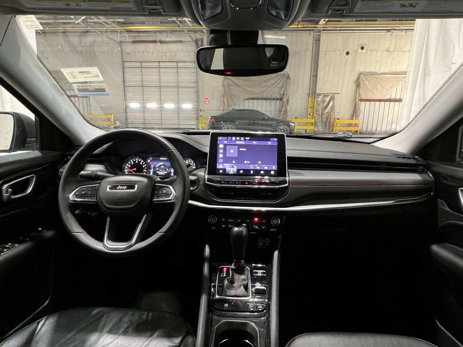 Thumbnail: 2022 Jeep Compass - 3