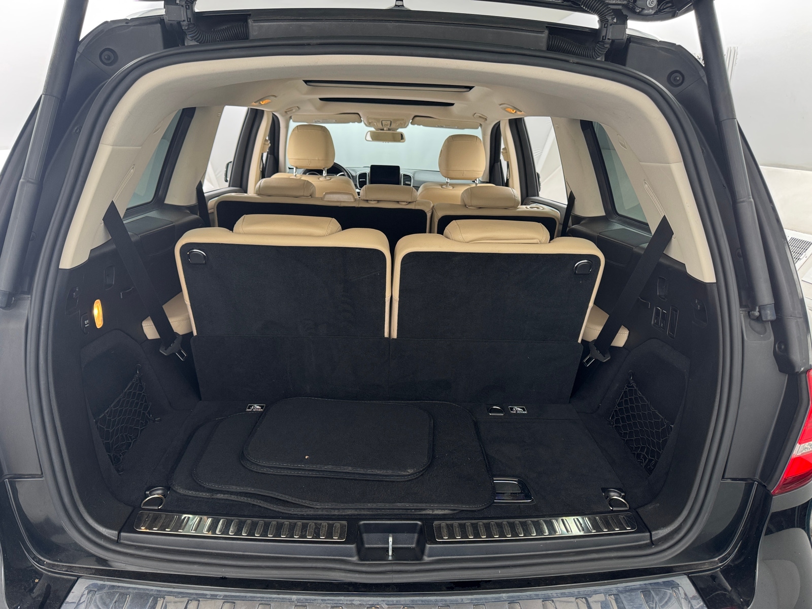 Thumbnail: 2018 Mercedes-Benz GLS - 6