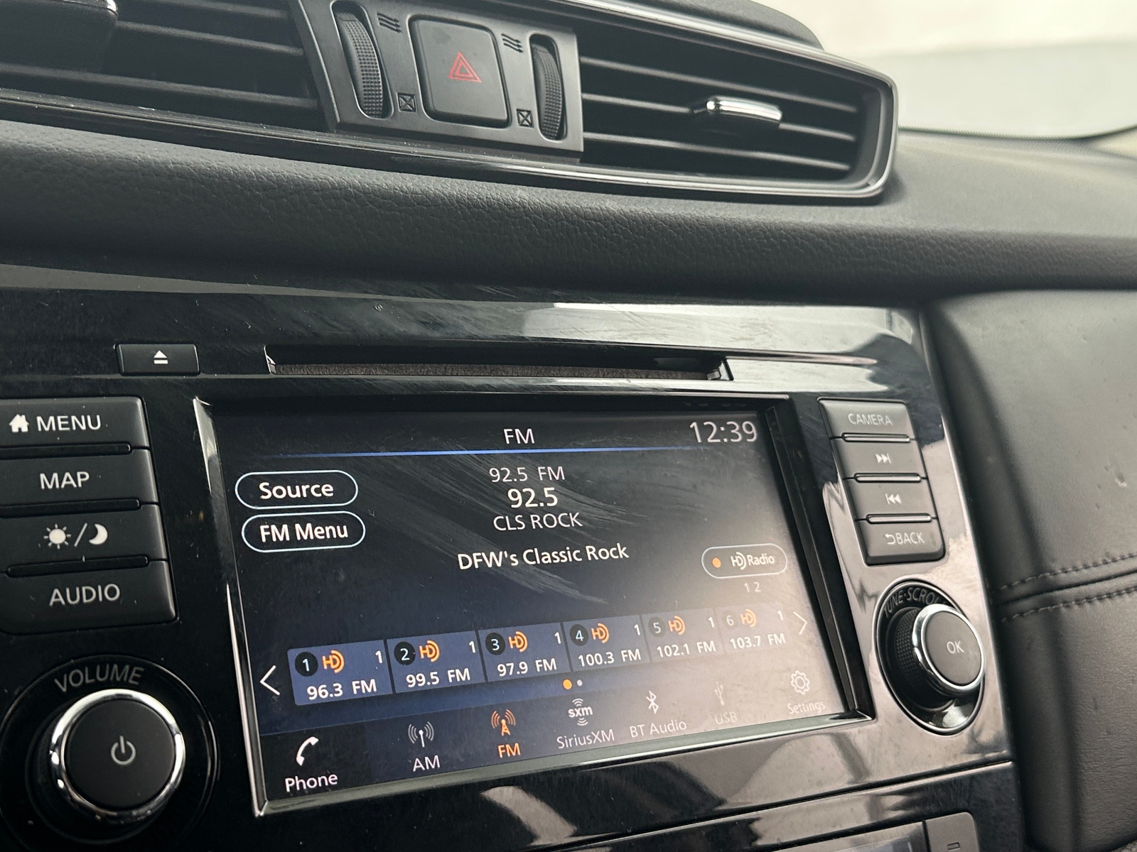 Thumbnail: 2018 Nissan Rogue - 3