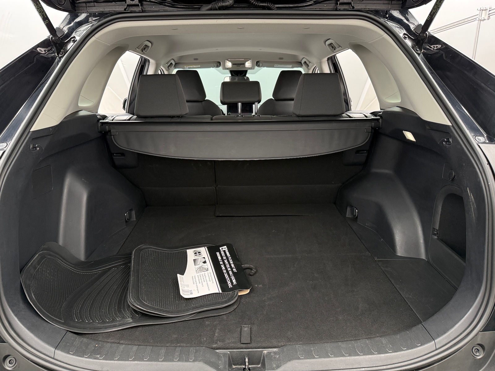 Thumbnail: 2025 Toyota RAV4 - 7