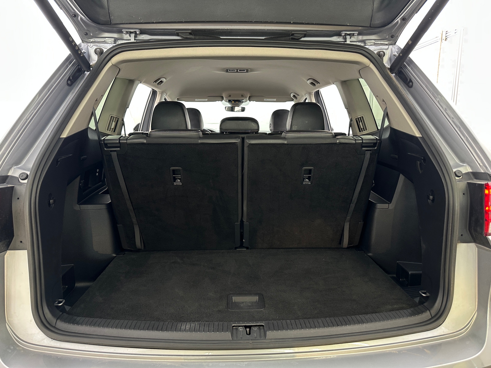 Thumbnail: 2024 Volkswagen Atlas - 6