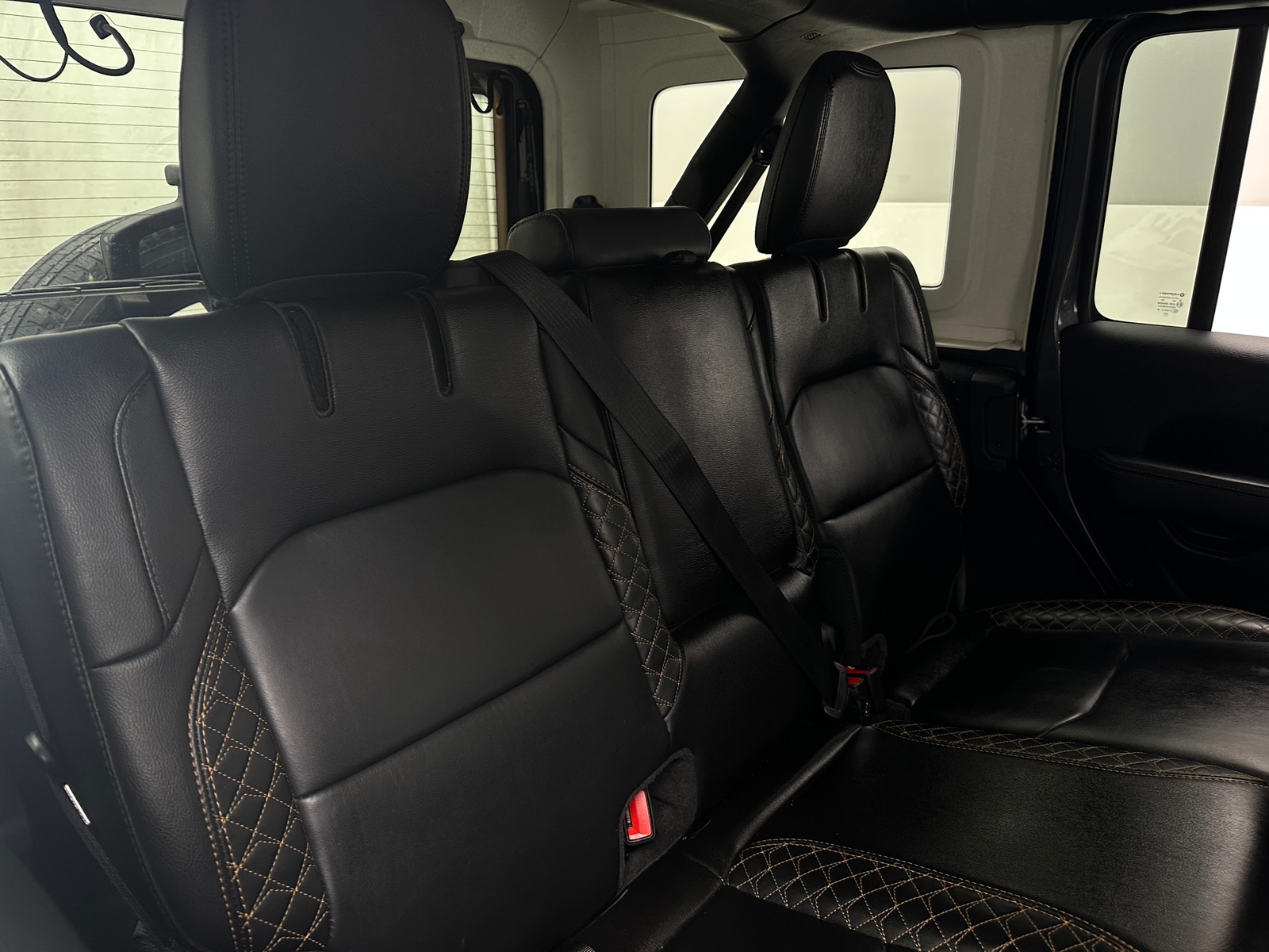 Thumbnail: 2021 Jeep Wrangler - 5