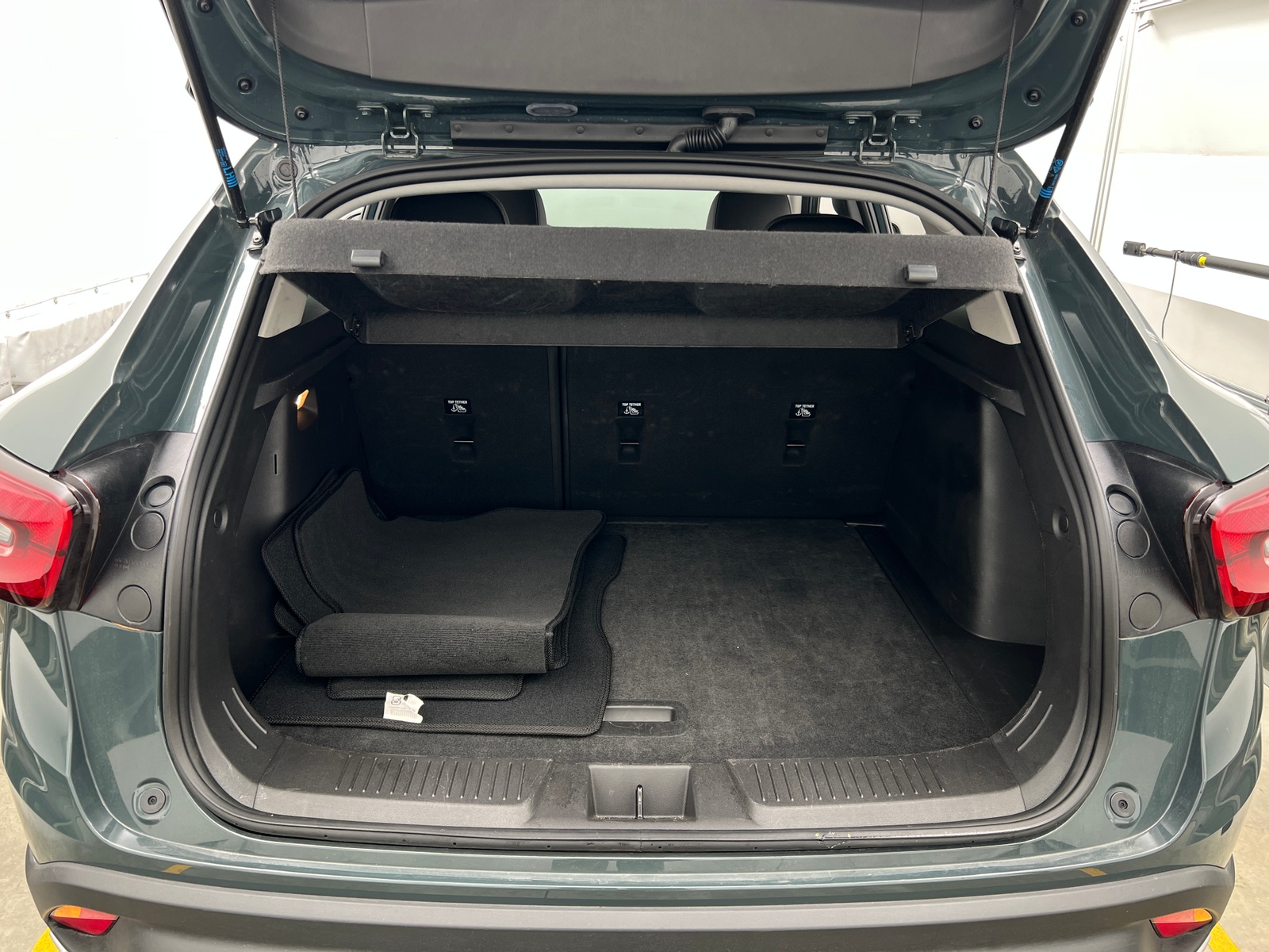 Thumbnail: 2025 Chevrolet Trax - 7