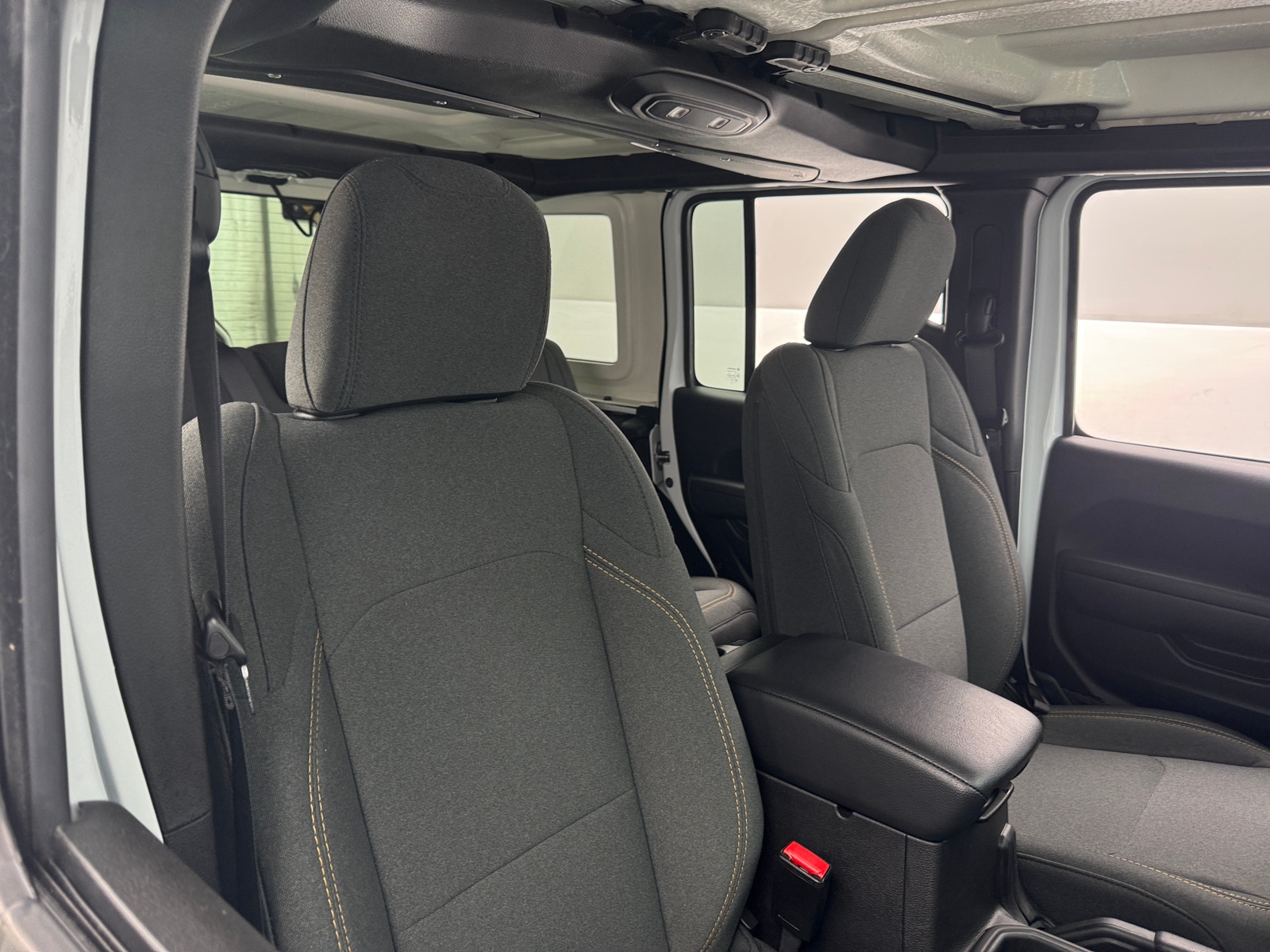 Thumbnail: 2025 Jeep Wrangler - 2