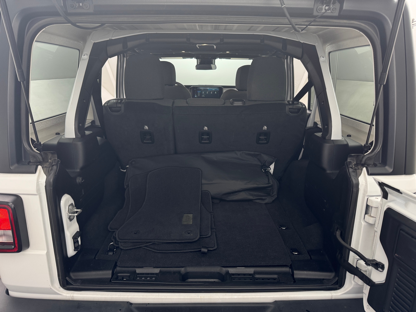 Thumbnail: 2025 Jeep Wrangler - 7