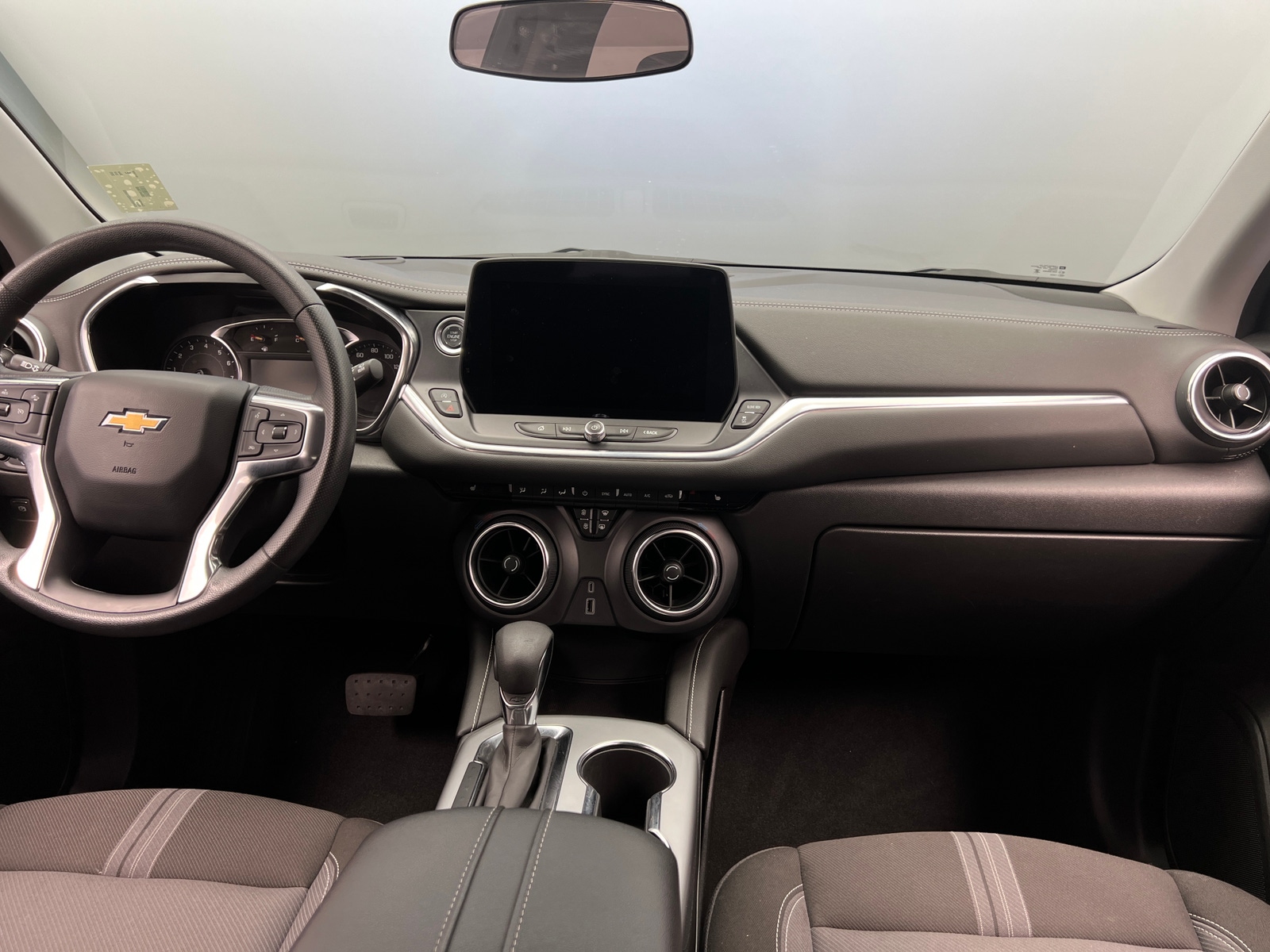 Thumbnail: 2025 Chevrolet Blazer - 3