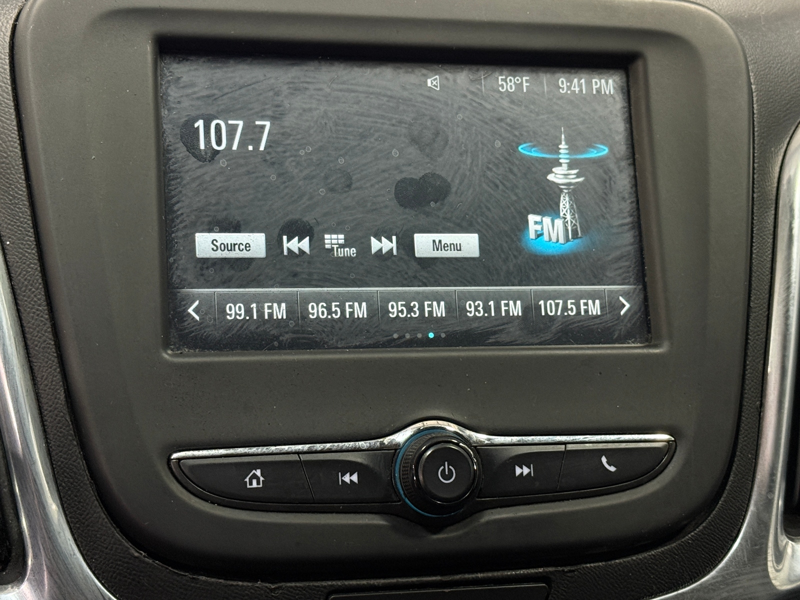 Thumbnail: 2018 Chevrolet Equinox - 4