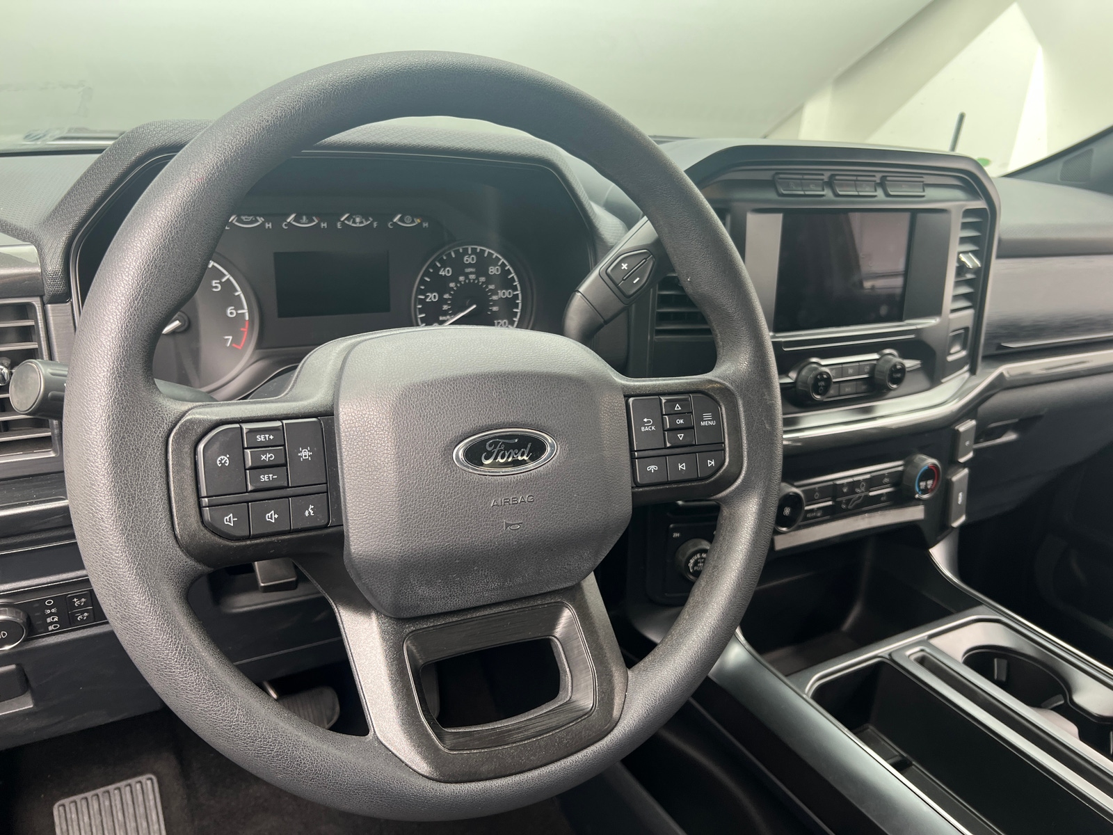 Thumbnail: 2022 Ford Econoline - 5