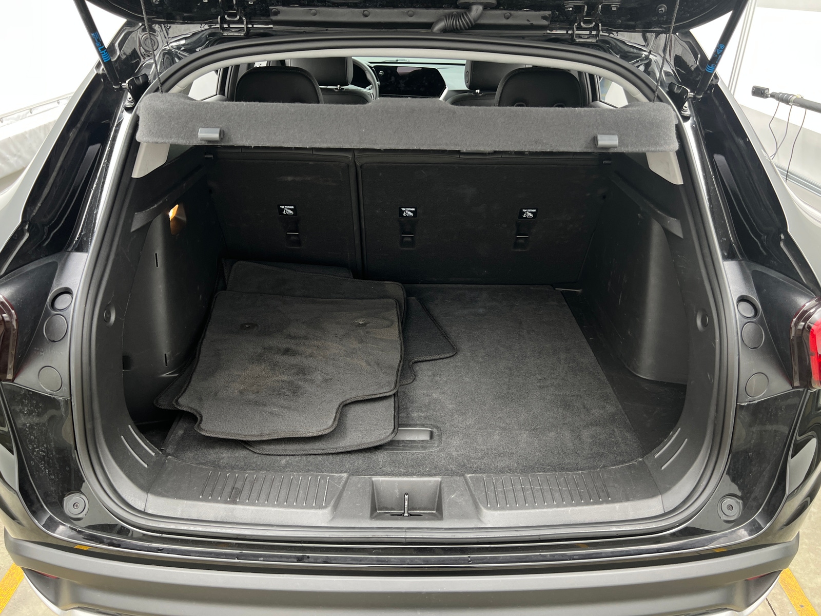 Thumbnail: 2025 Chevrolet Trax - 7