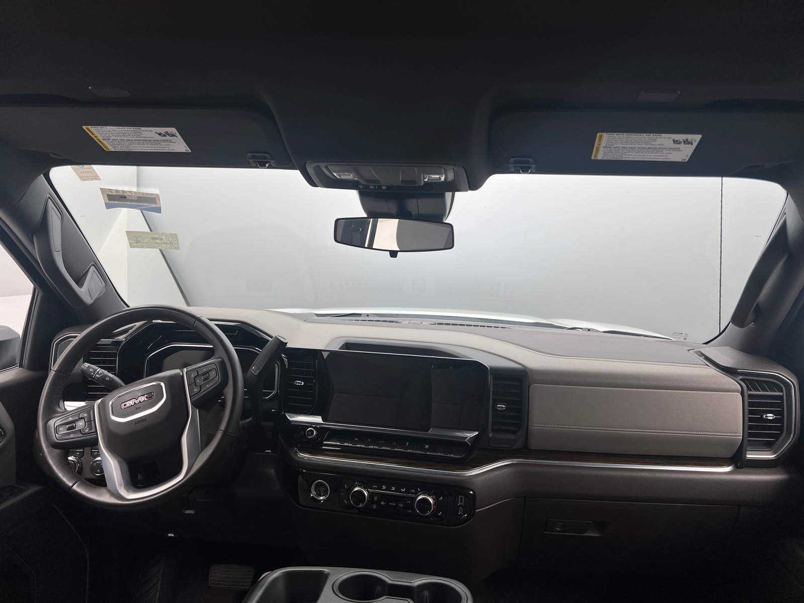 Thumbnail: 2023 GMC Sierra 1500 - 3