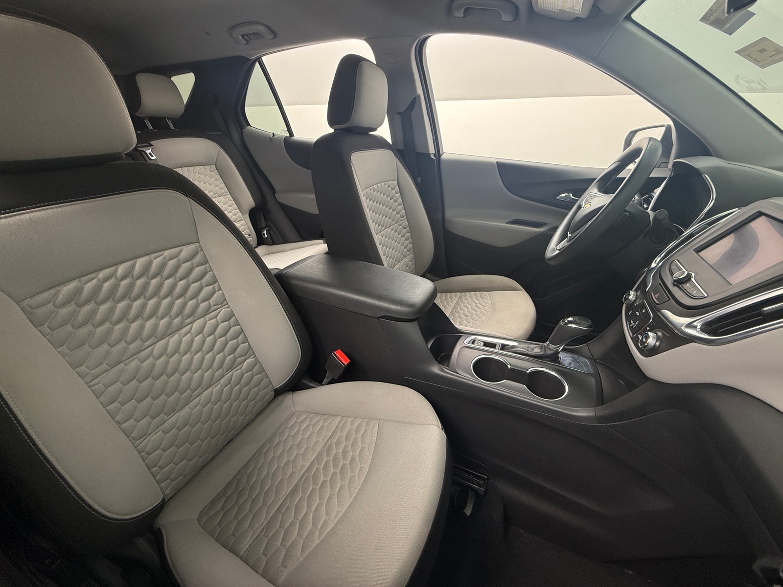 Thumbnail: 2021 Chevrolet Equinox - 2