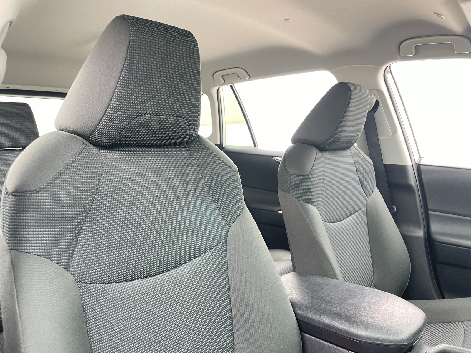 Thumbnail: 2025 Toyota RAV4 - 2