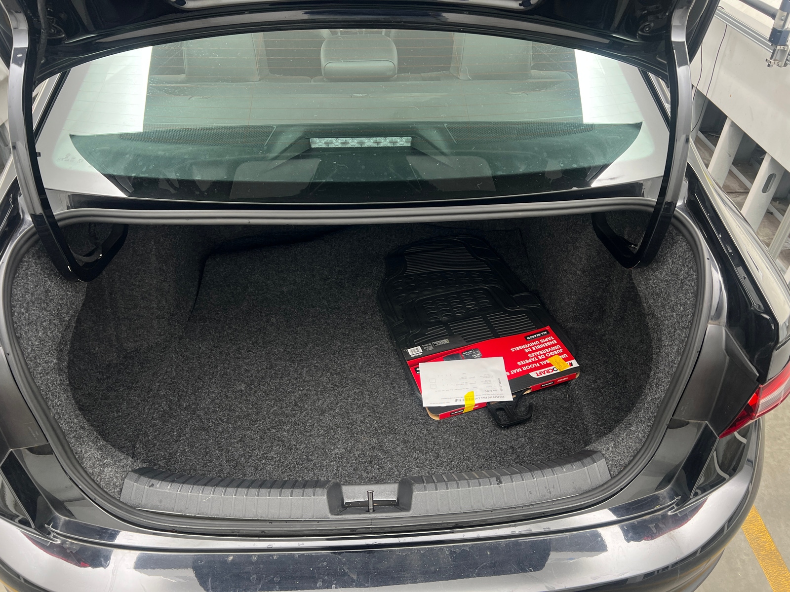 Thumbnail: 2025 Volkswagen Jetta - 6