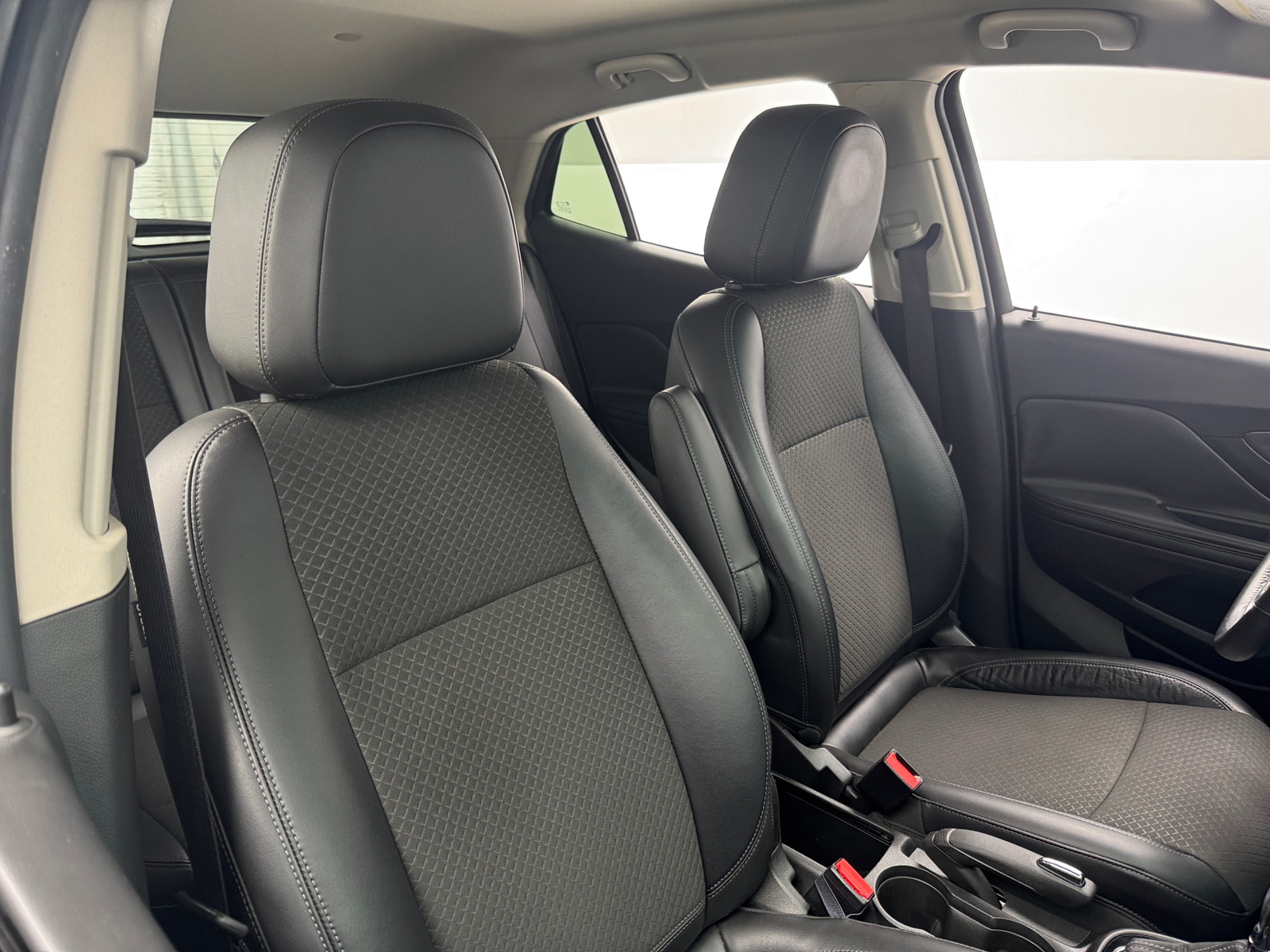 Thumbnail: 2017 Buick Encore - 2