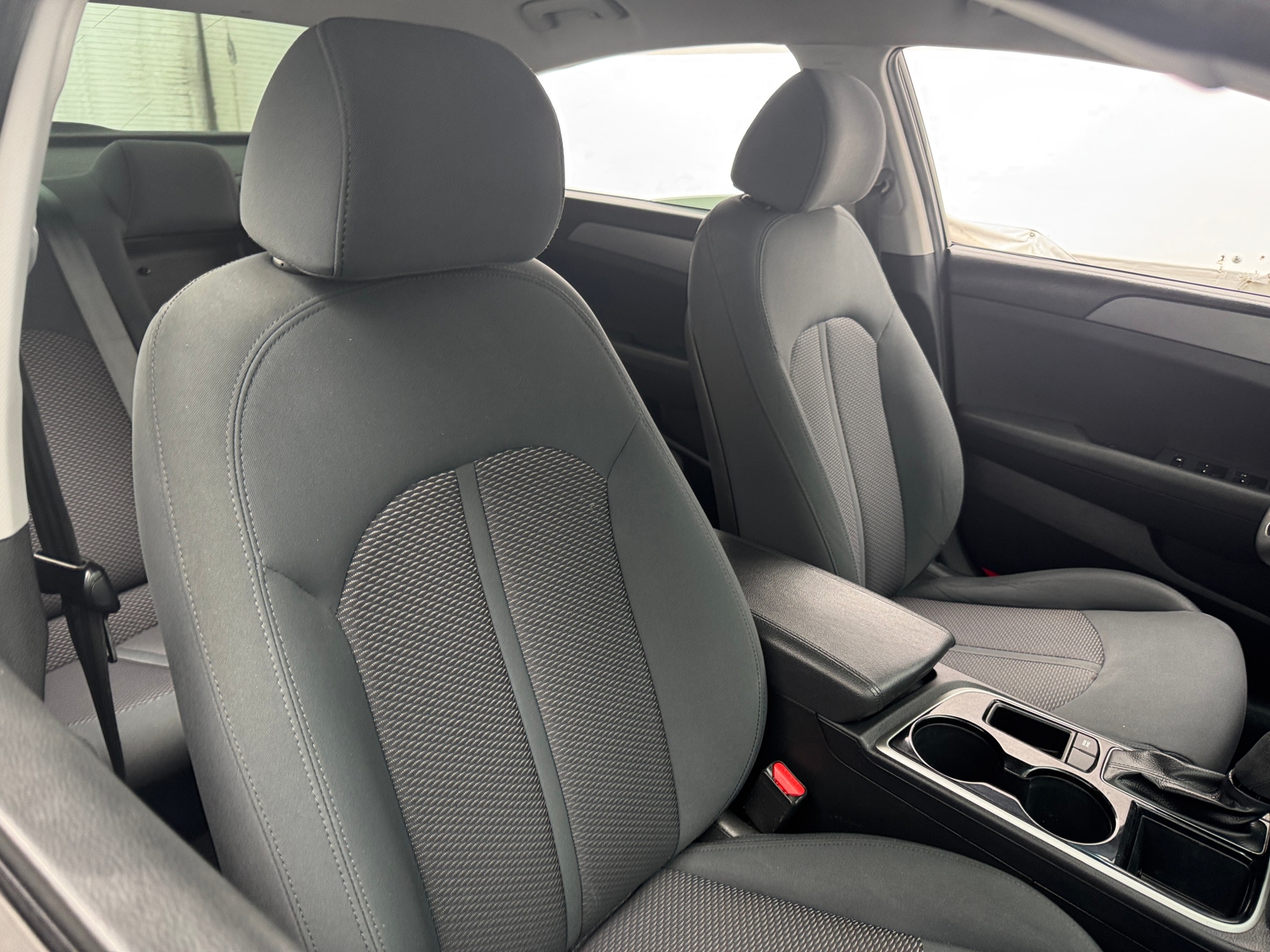 Thumbnail: 2019 Hyundai Sonata - 2