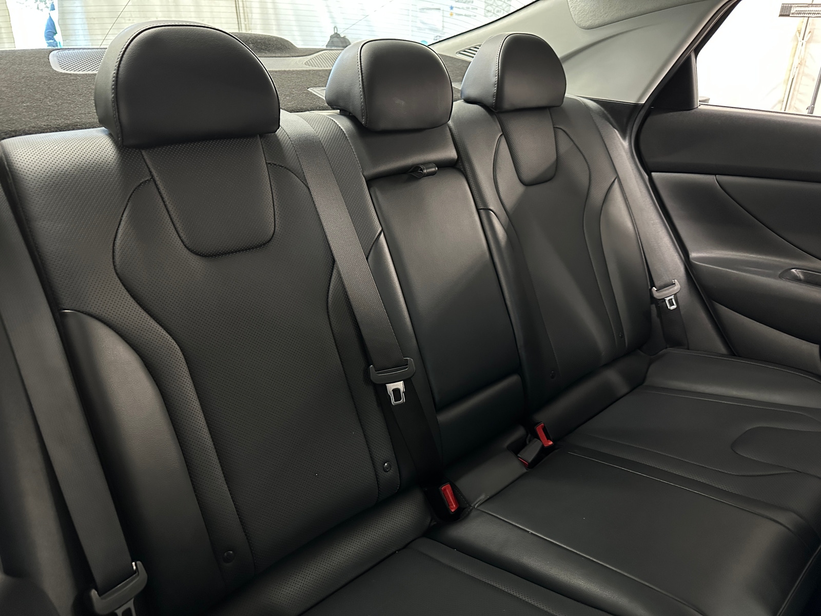 Thumbnail: 2023 Hyundai Elantra - 5