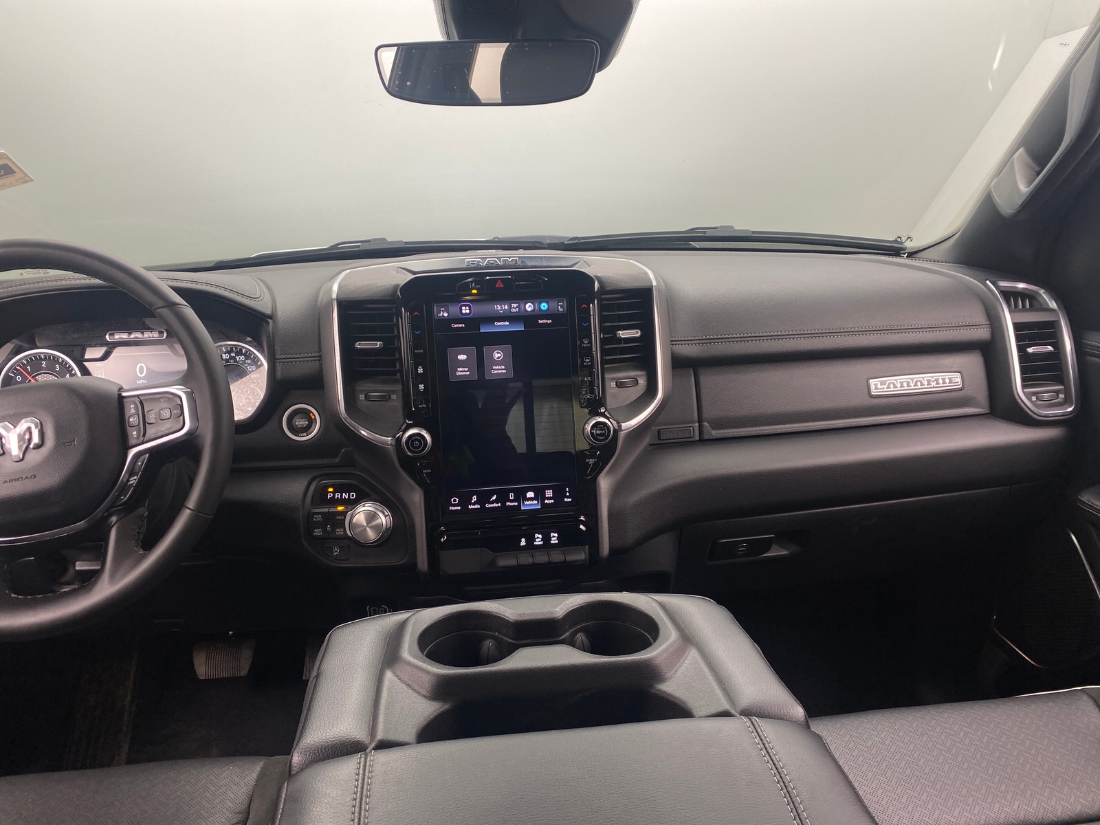 Thumbnail: 2025 RAM 1500 - 2