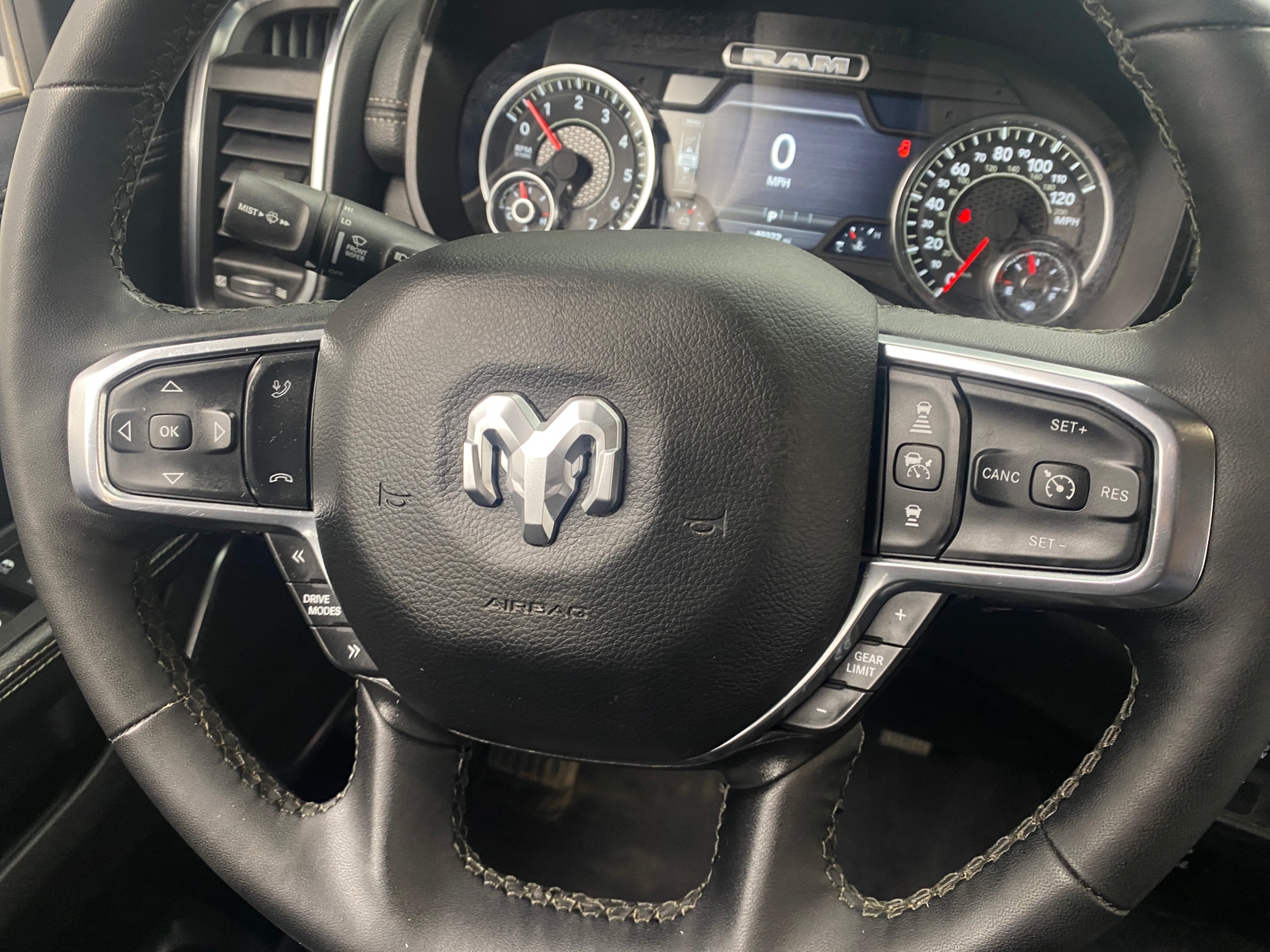 Thumbnail: 2025 RAM 1500 - 4