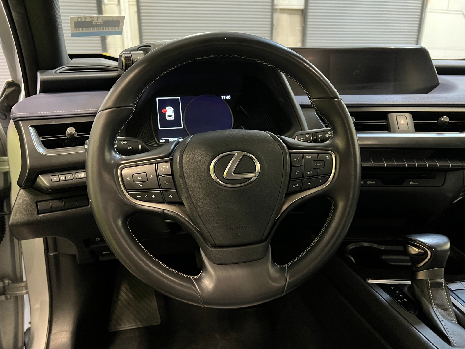 Thumbnail: 2020 Lexus UX - 4