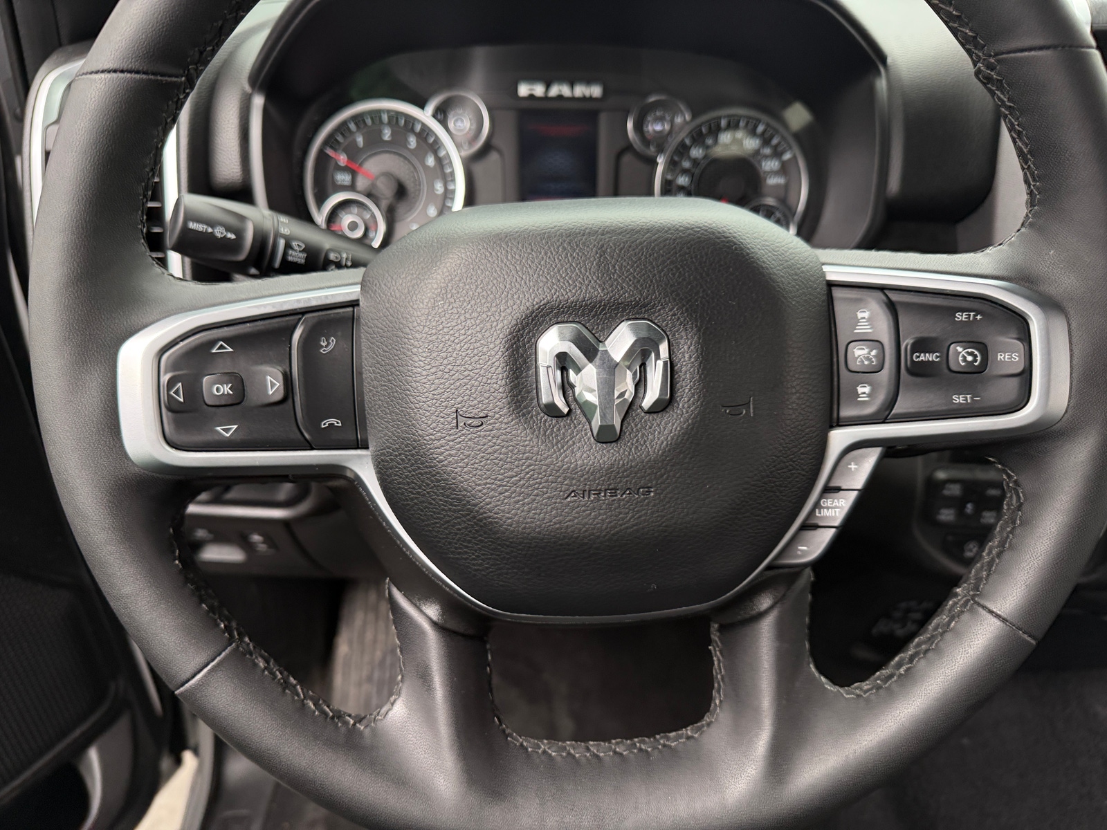 Thumbnail: 2025 RAM 1500 - 5