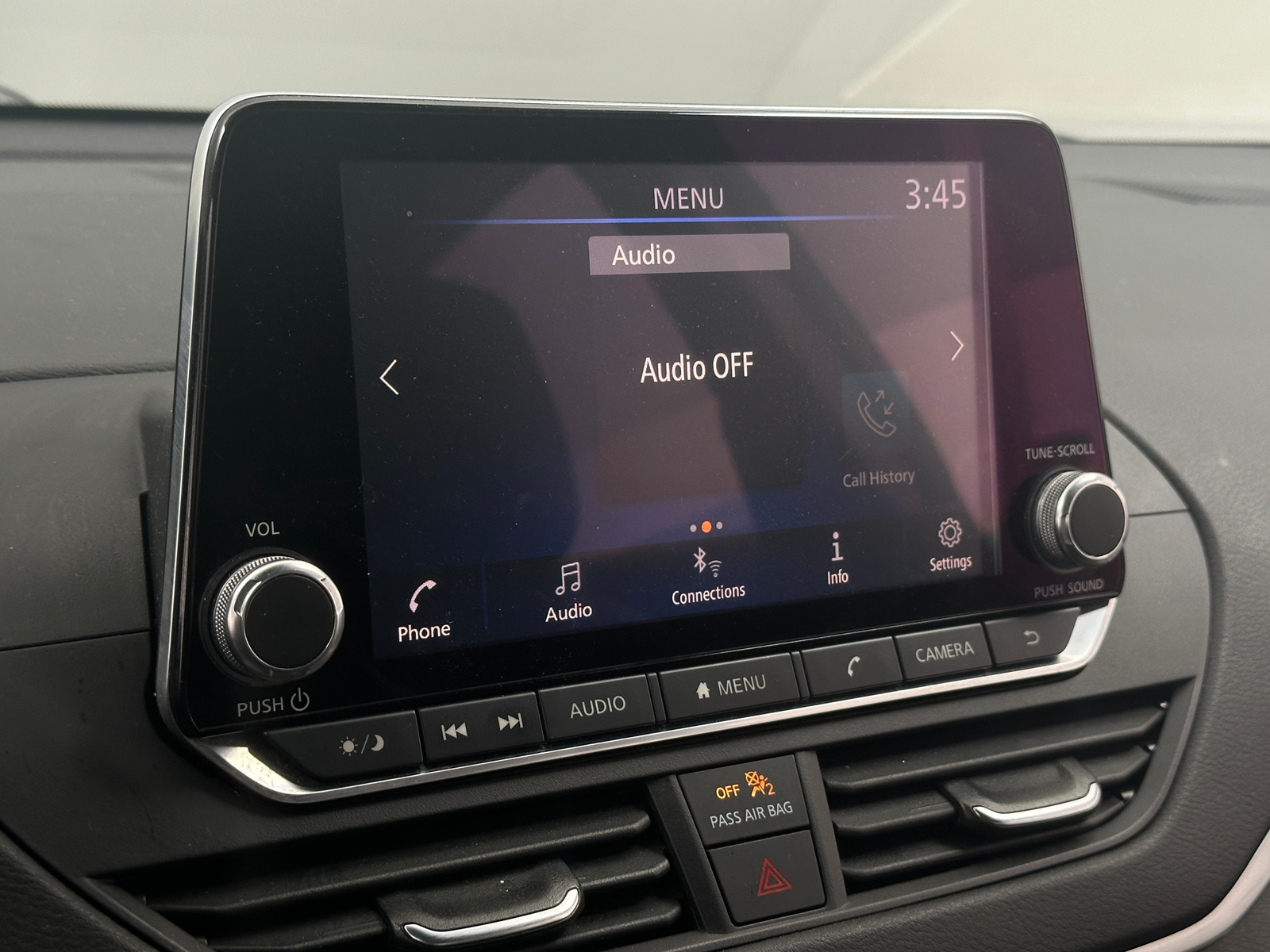 Thumbnail: 2021 Nissan Altima - 4