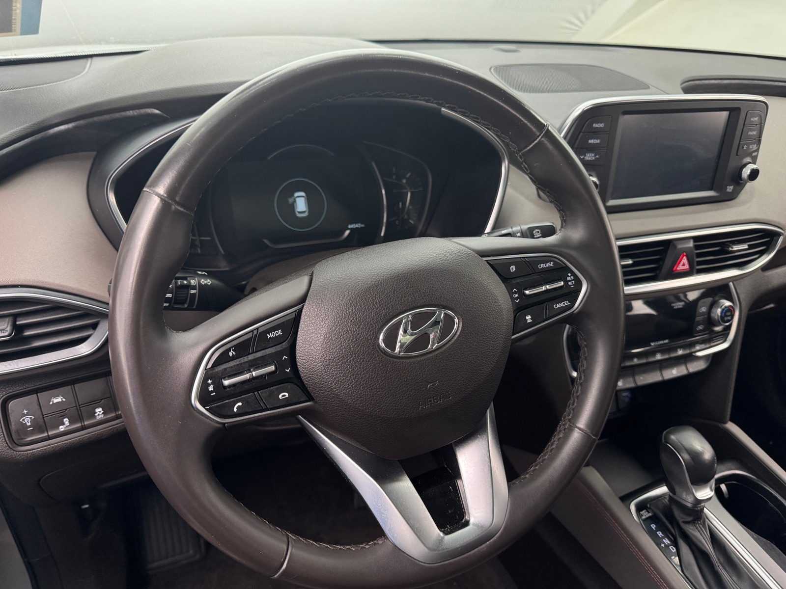 Thumbnail: 2019 Hyundai Santa Fe - 4