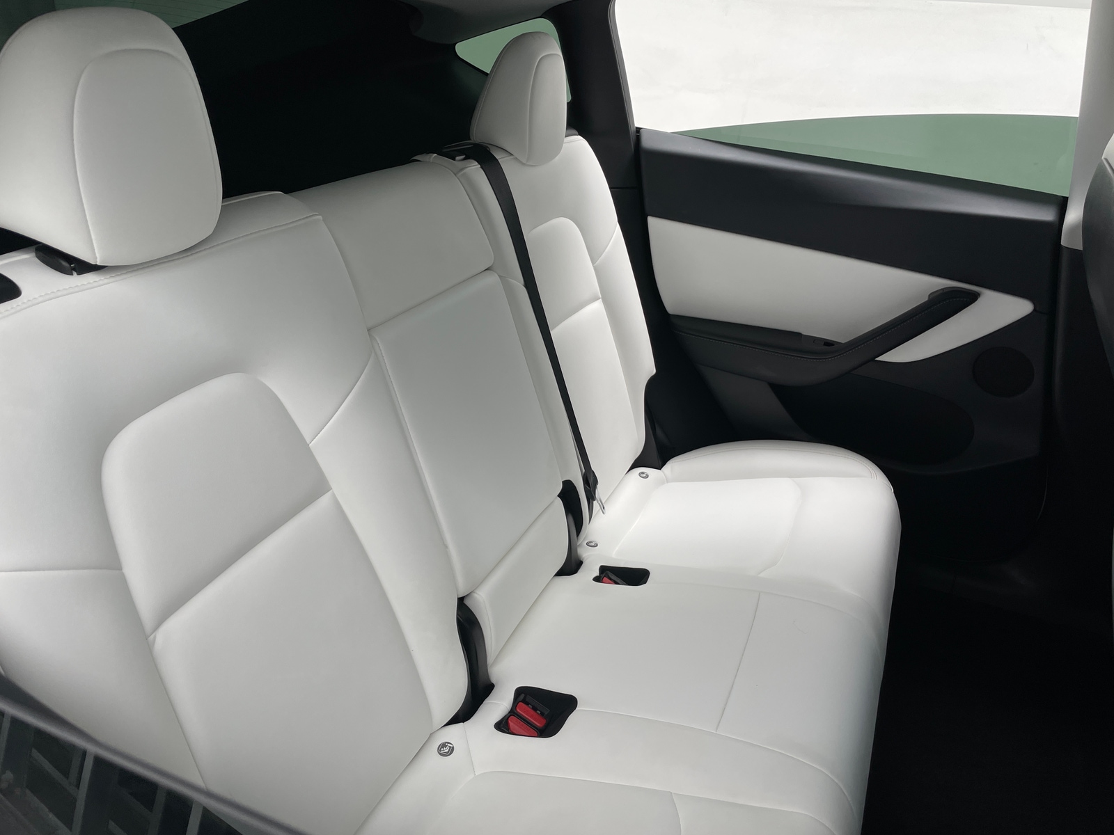 Thumbnail: 2021 Tesla Model Y - 4