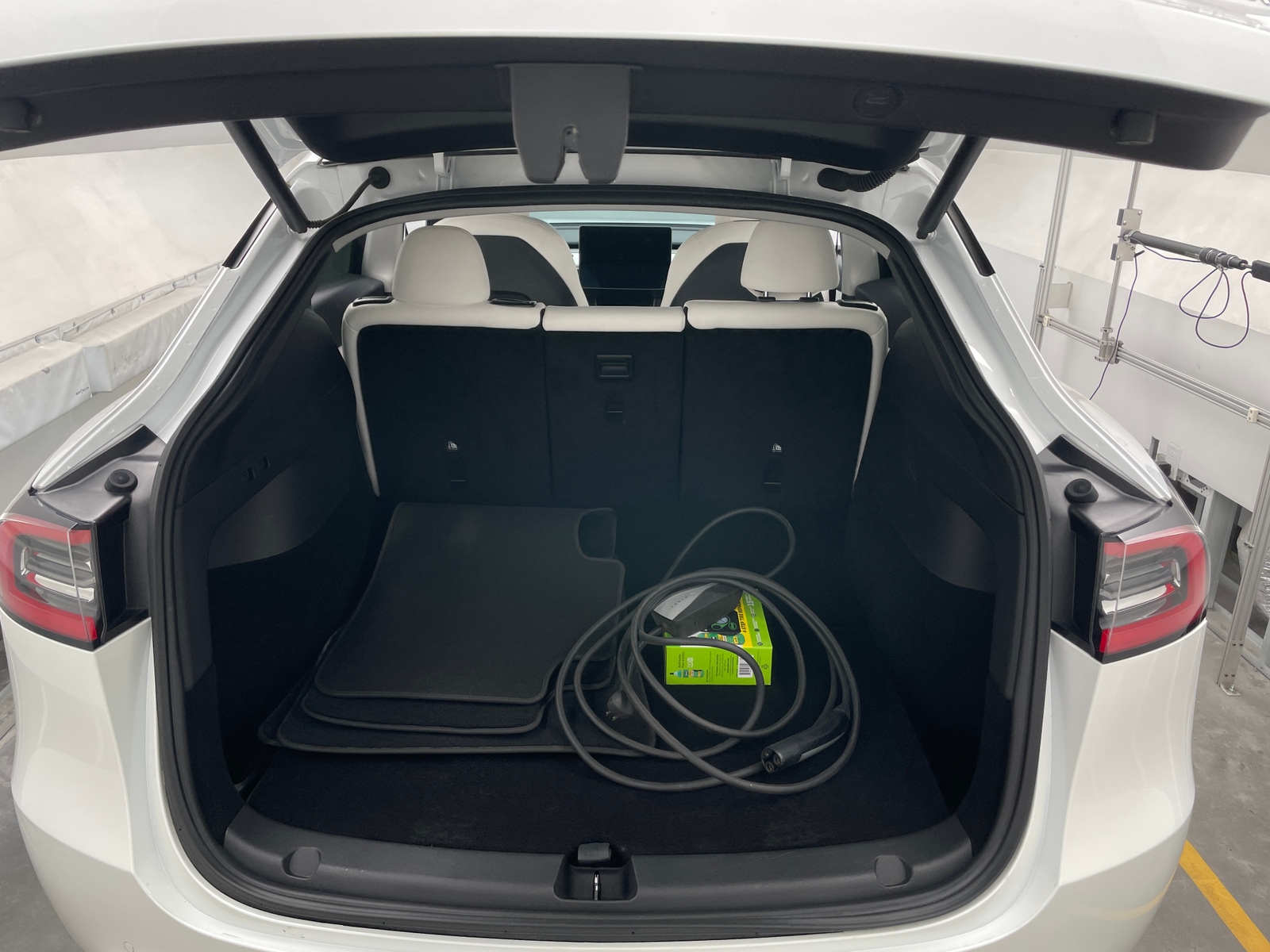 Thumbnail: 2021 Tesla Model Y - 5