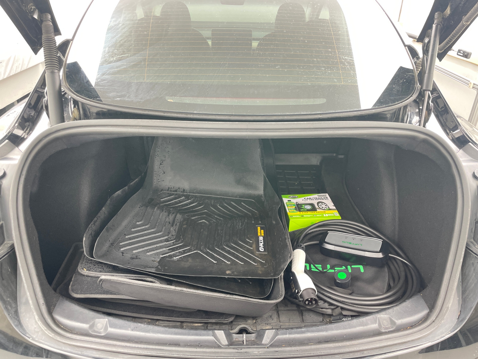 Thumbnail: 2022 Tesla Model 3 - 4