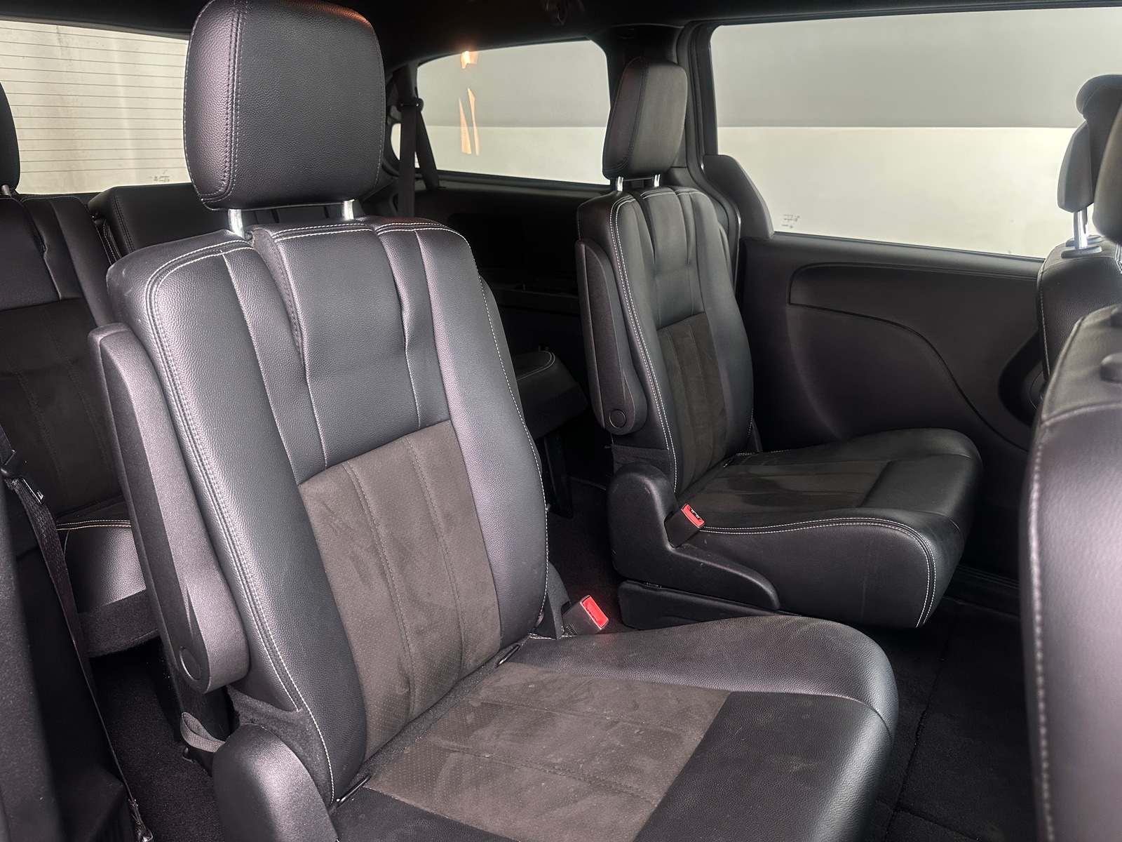 Thumbnail: 2019 Dodge Grand Caravan - 5