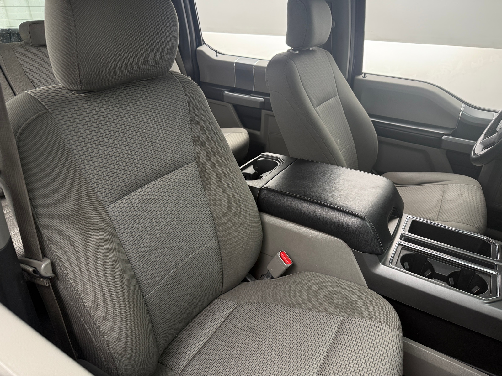 Thumbnail: 2017 Ford Econoline - 2