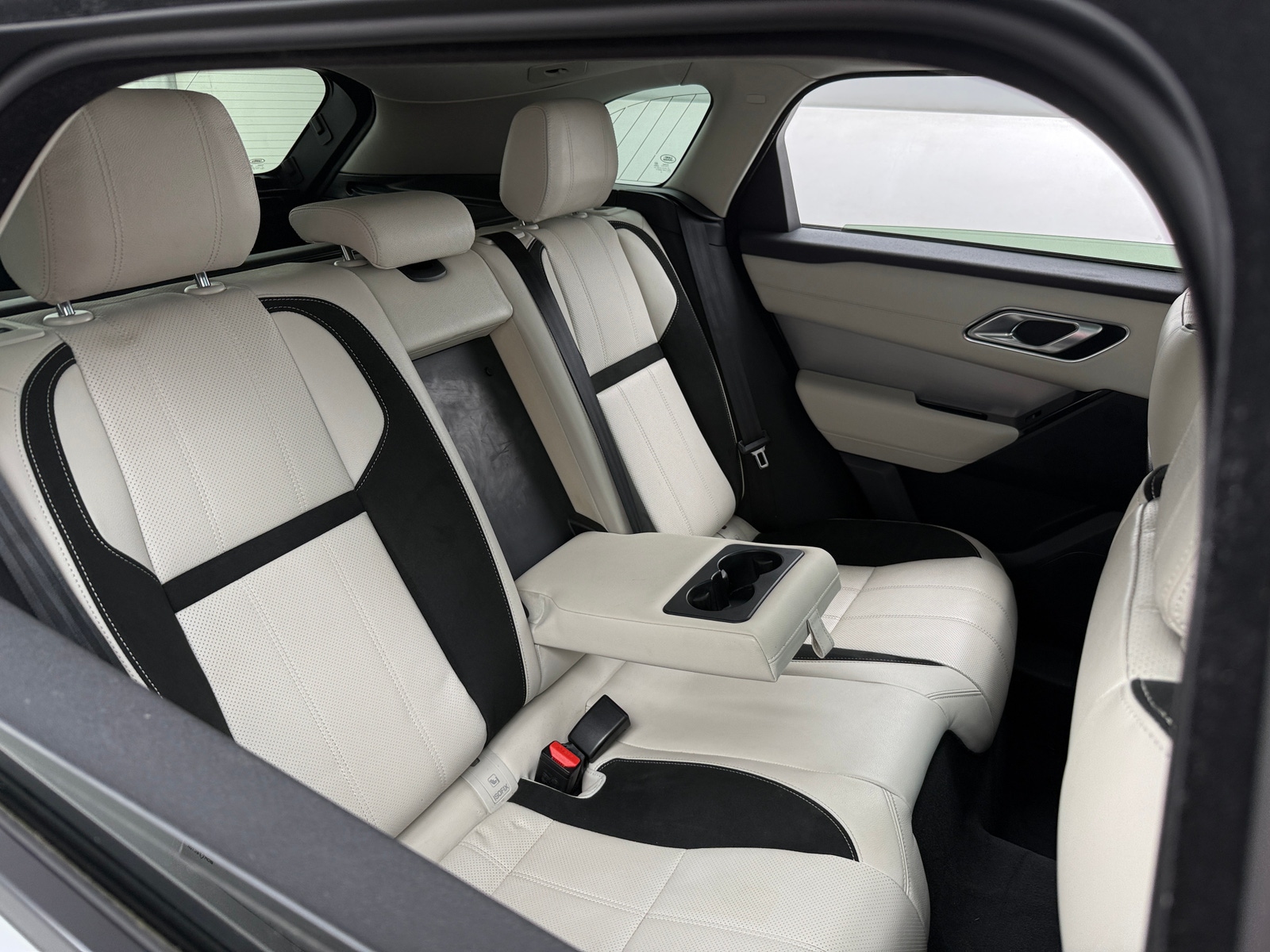 Thumbnail: 2019 Land Rover Range Rover Velar - 5