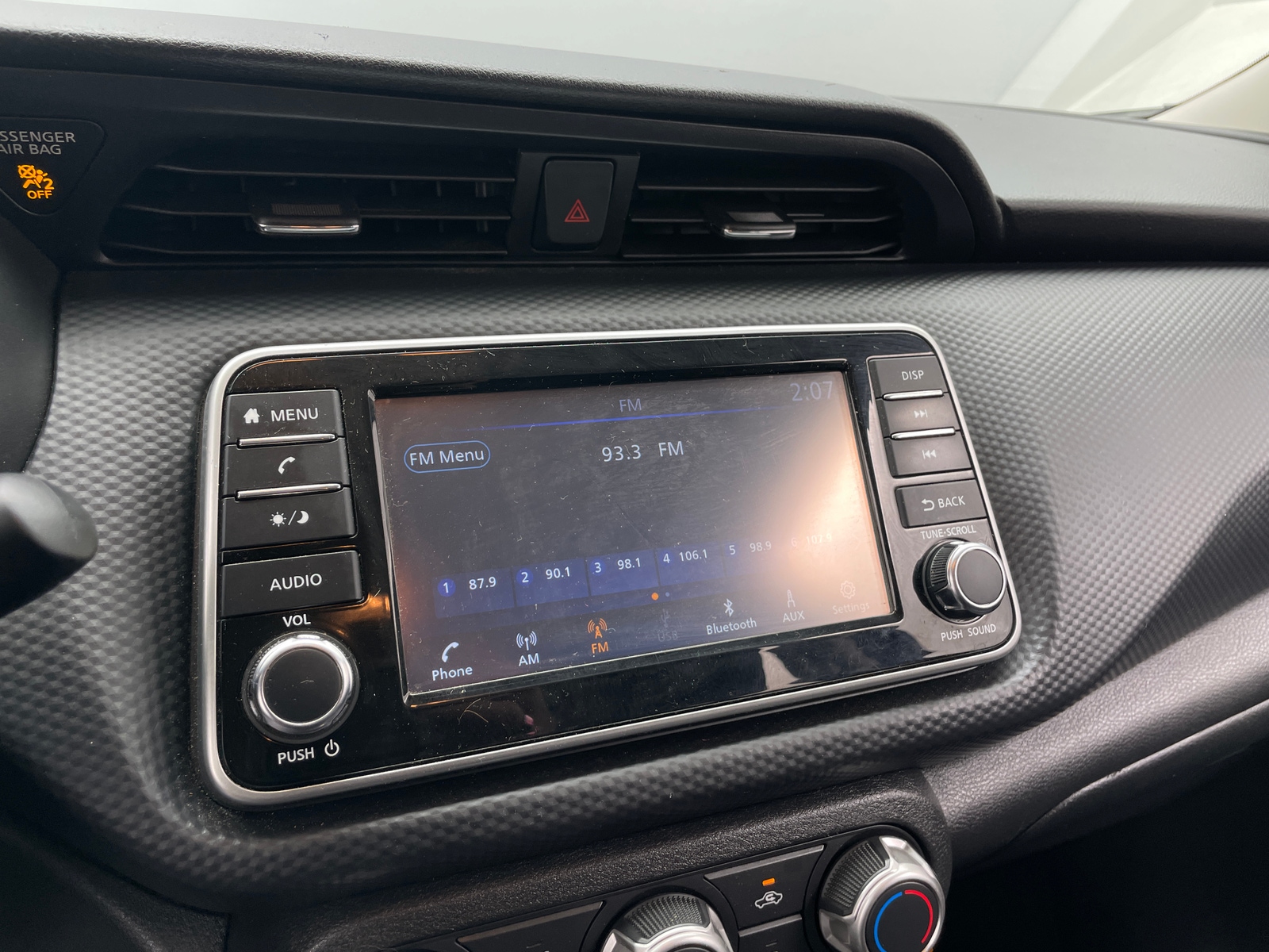 Thumbnail: 2024 Nissan Kicks - 4