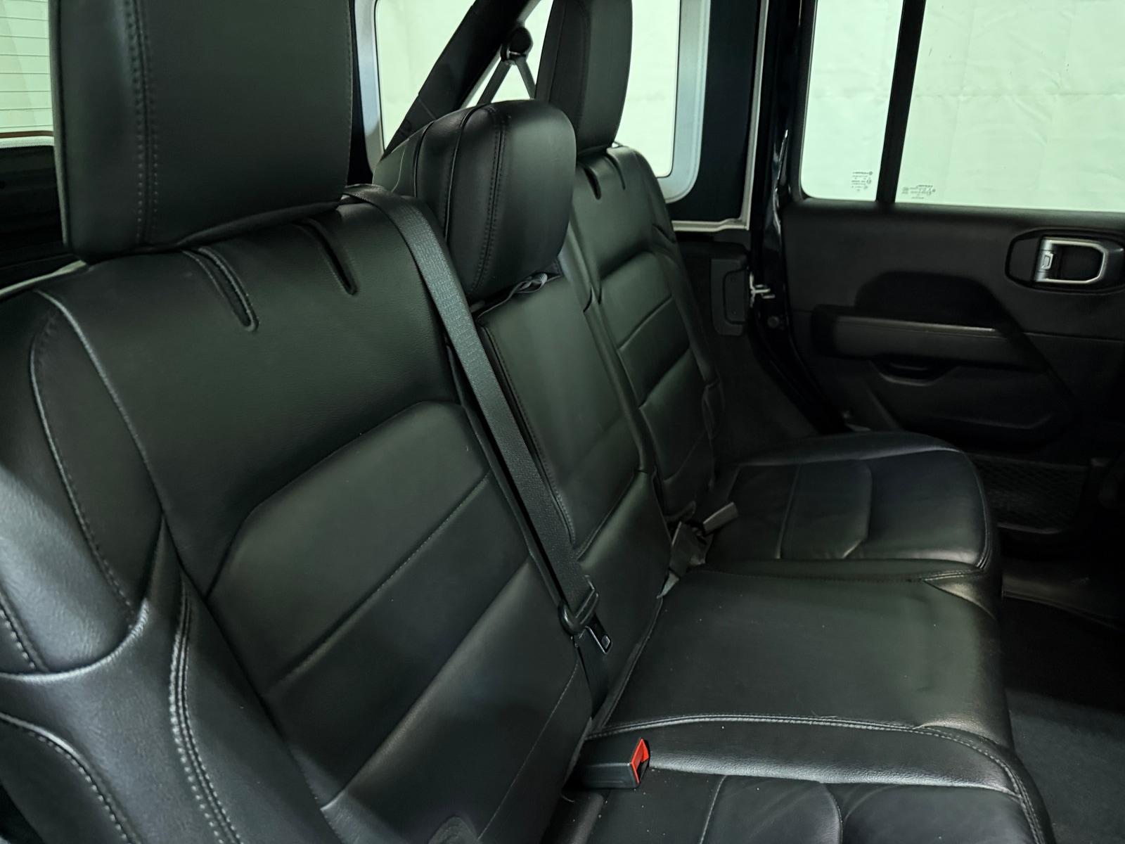 Thumbnail: 2021 Jeep Wrangler - 5