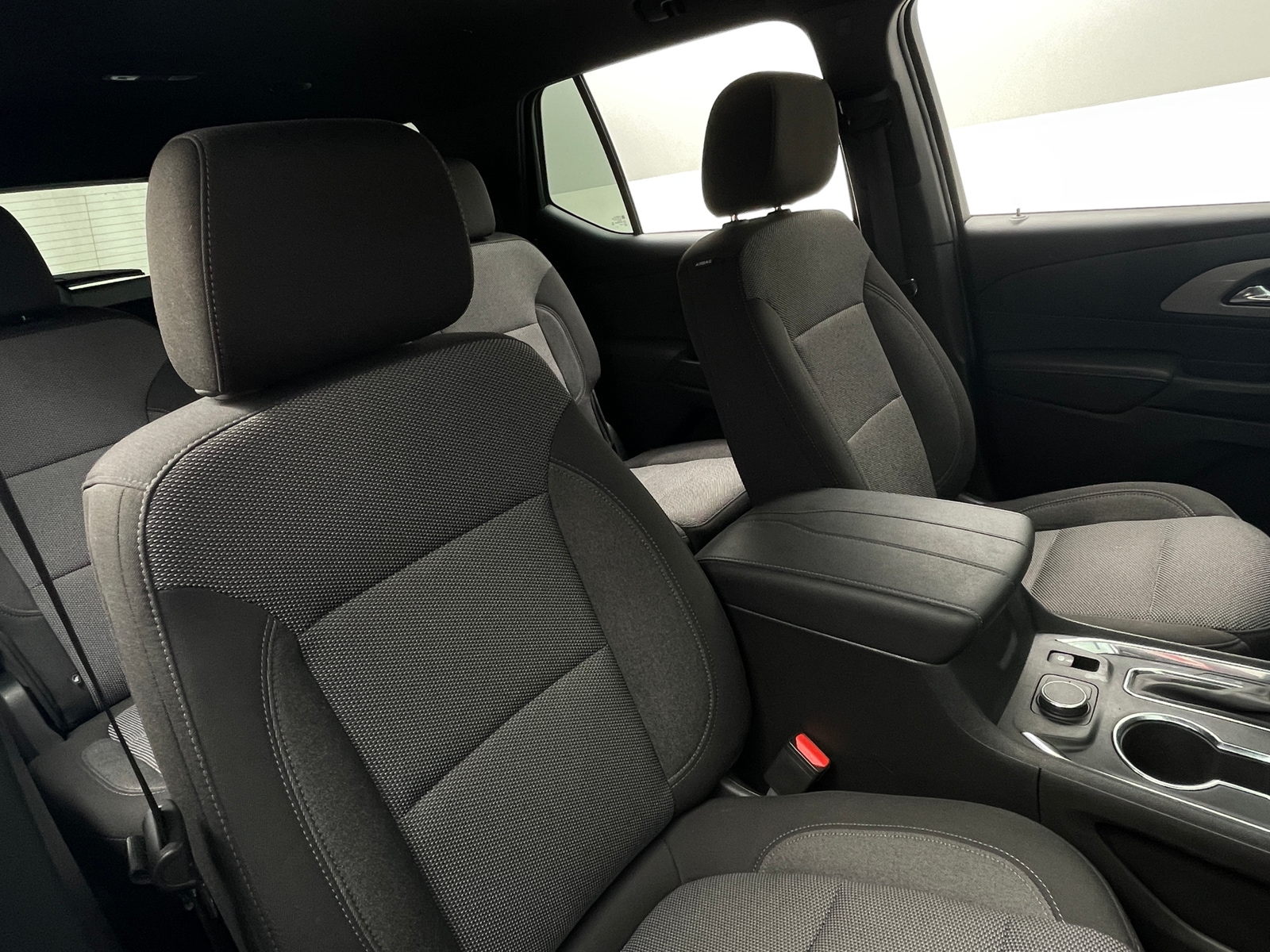 Thumbnail: 2023 Chevrolet Traverse - 2