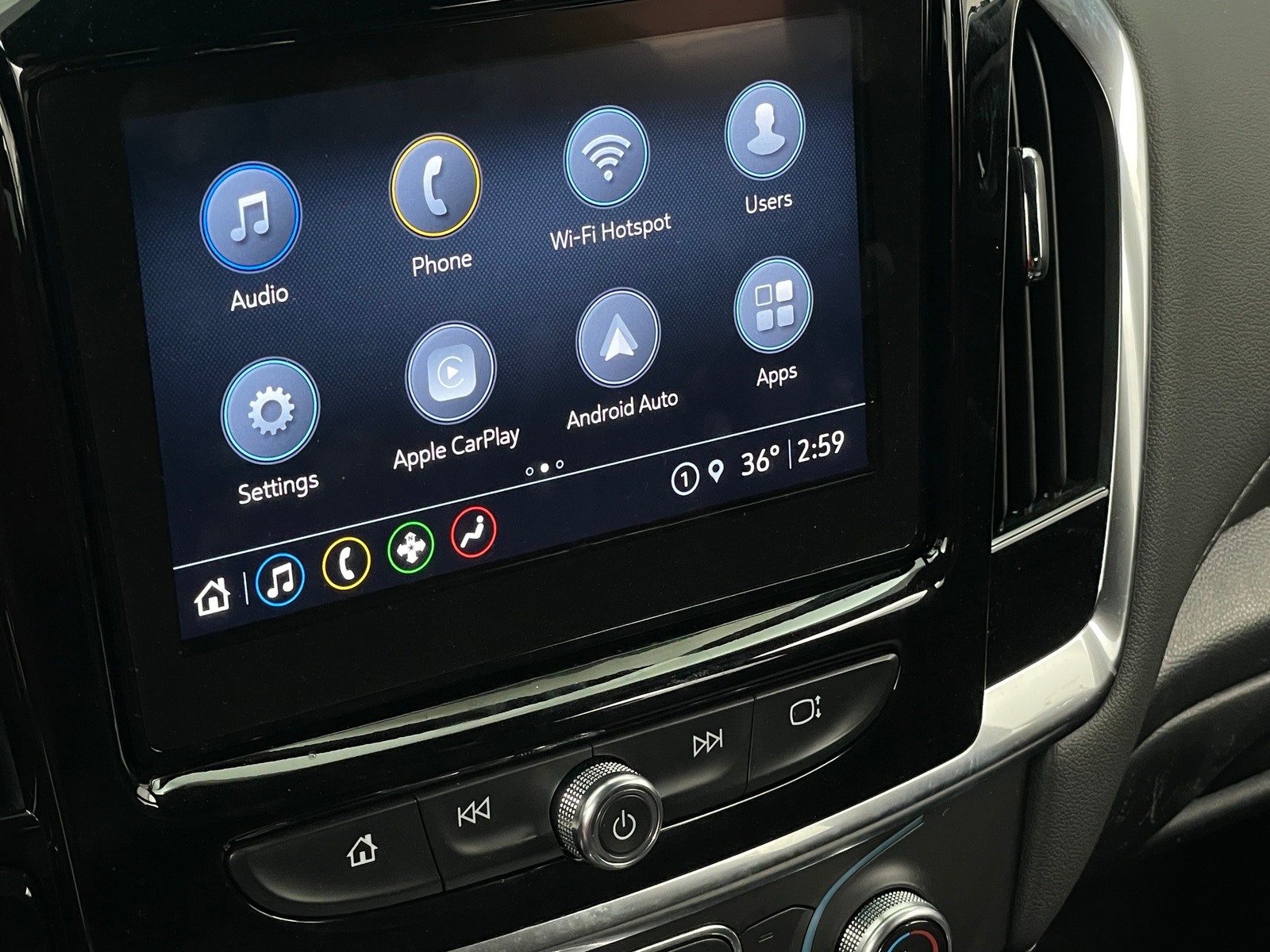 Thumbnail: 2023 Chevrolet Traverse - 4