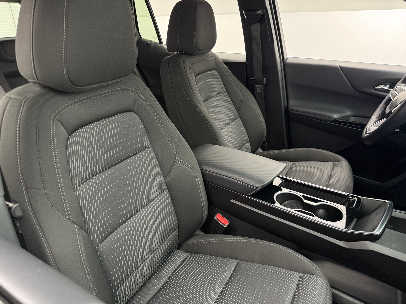 Thumbnail: 2025 Chevrolet Equinox - 2