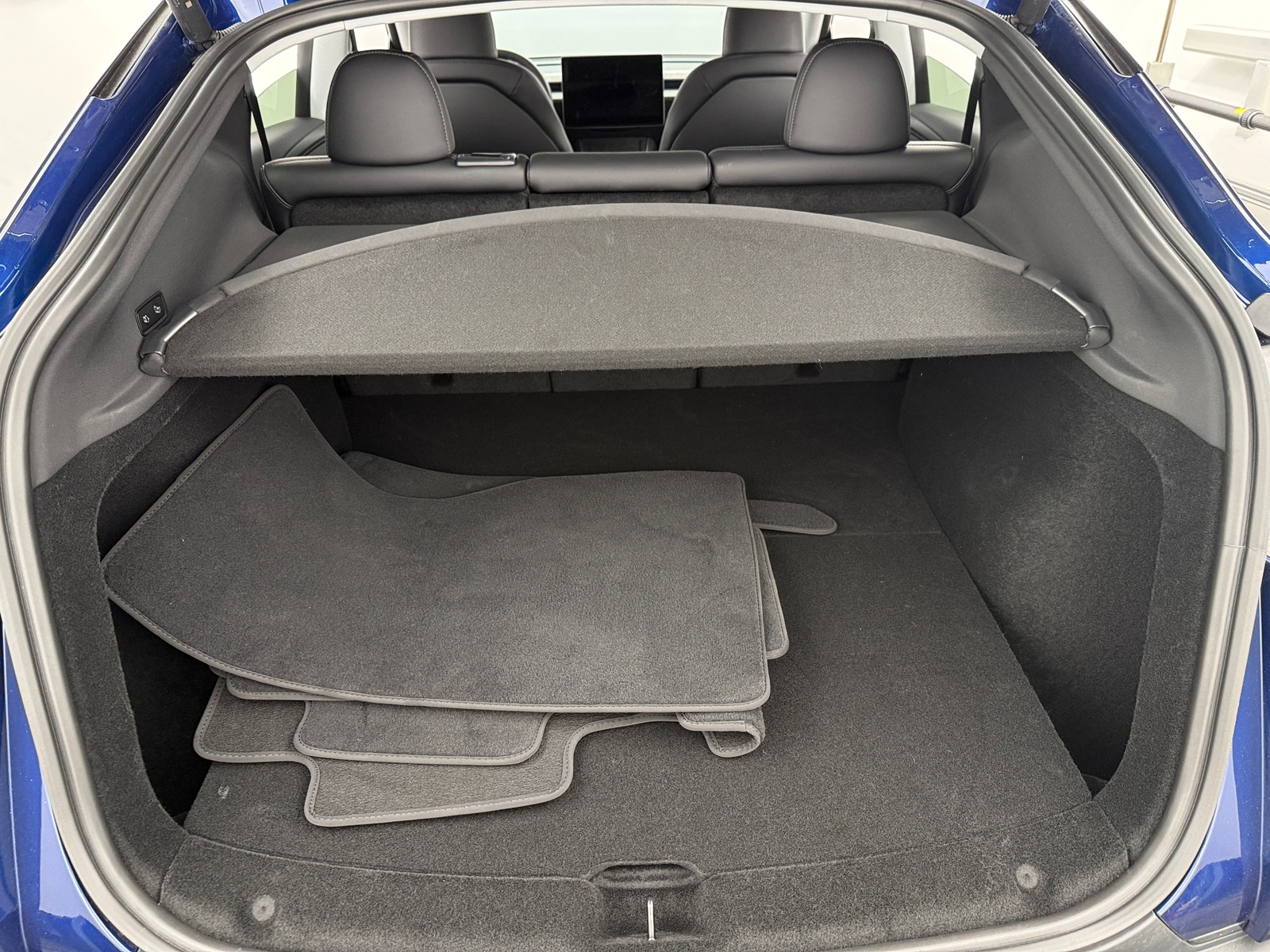 Thumbnail: 2026 Tesla Model Y - 5