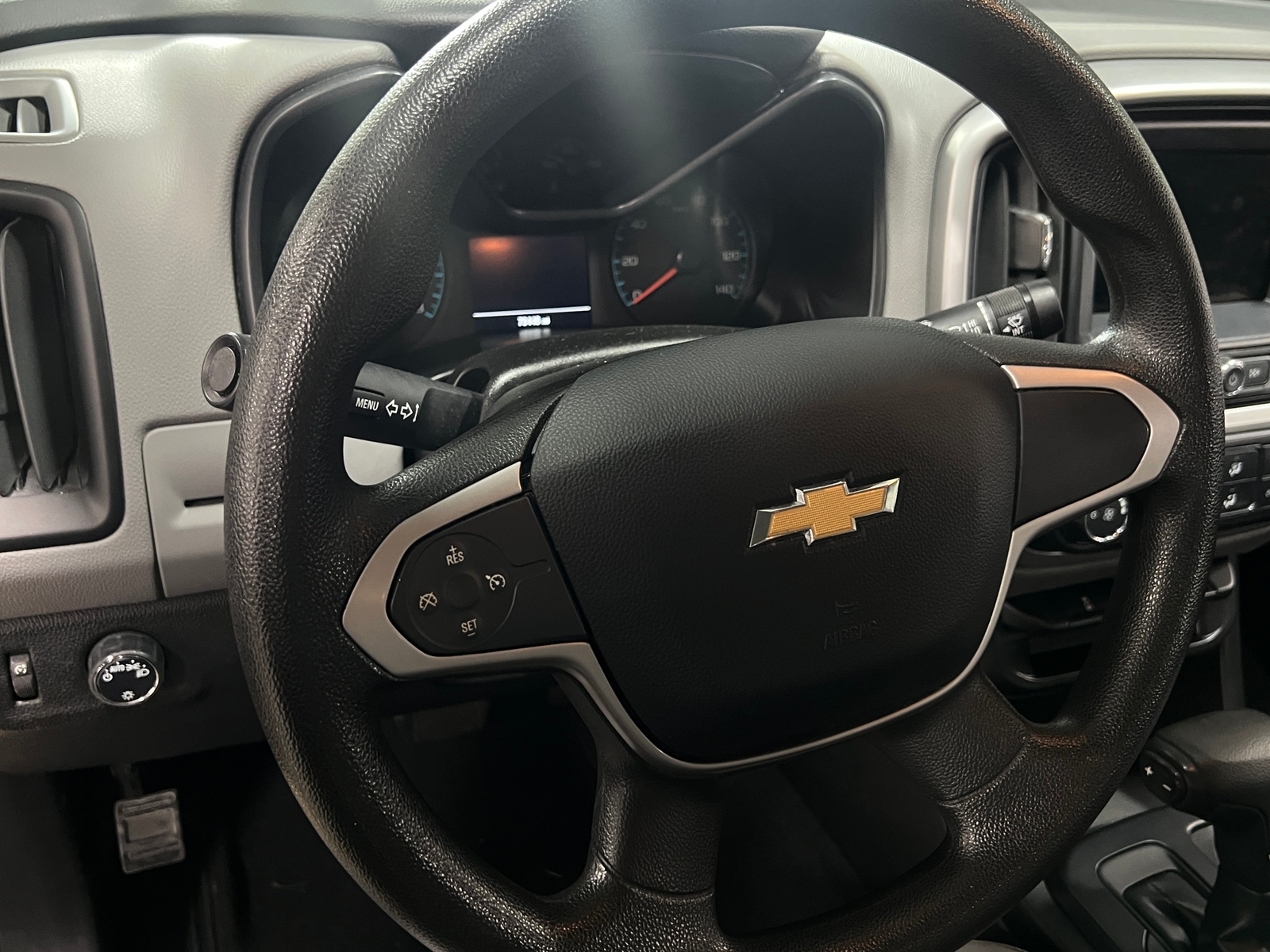 Thumbnail: 2019 Chevrolet Colorado - 5