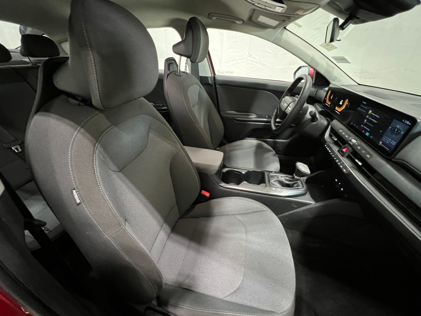 Thumbnail: 2025 Kia K4 - 2